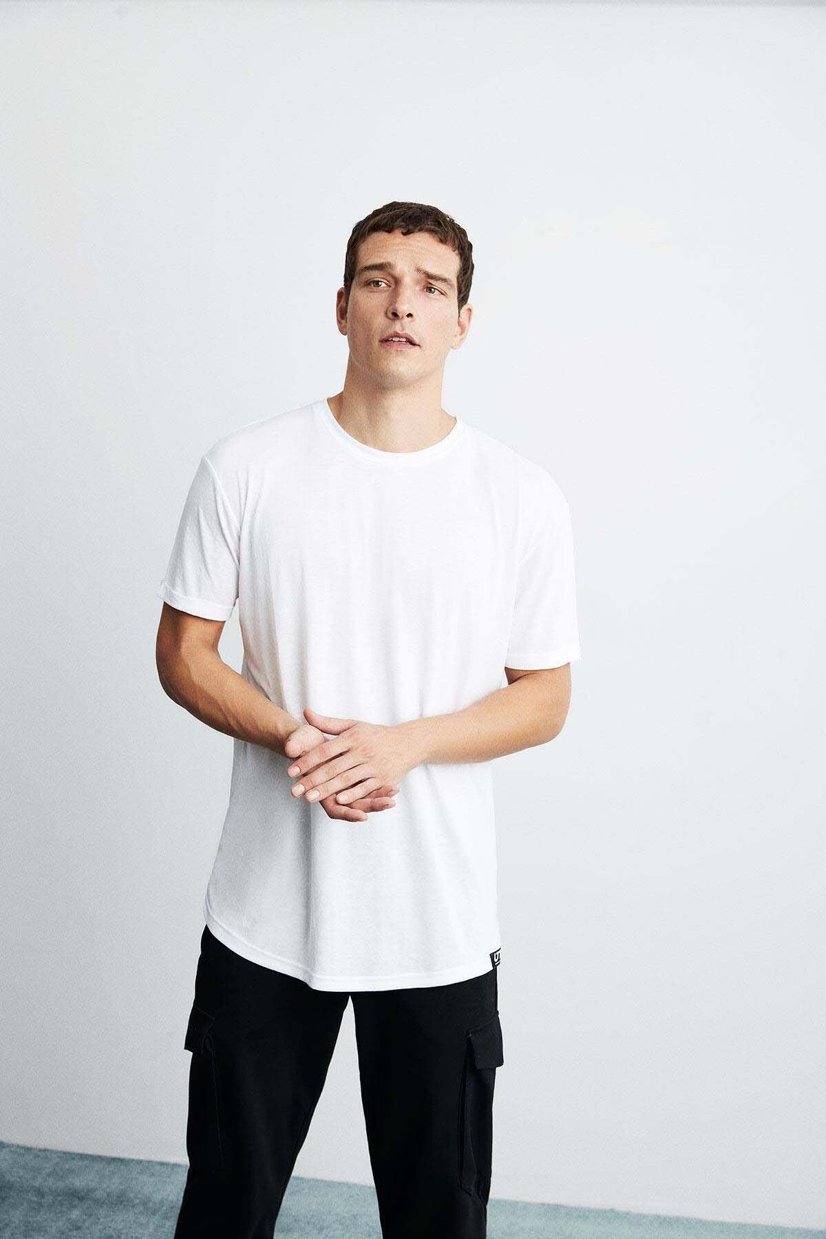 Oscar Men's 100 %Organic Cotton Comfort Fit Long Duped Fabric White T-shirt