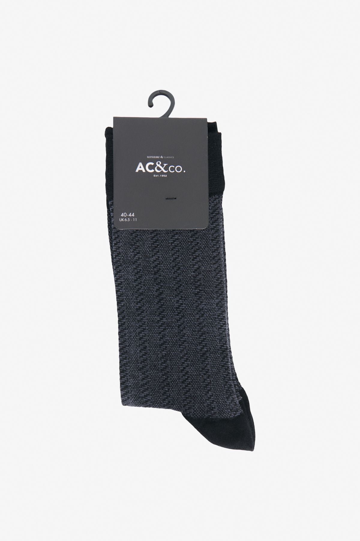 Men's black bamboo single patterned socks