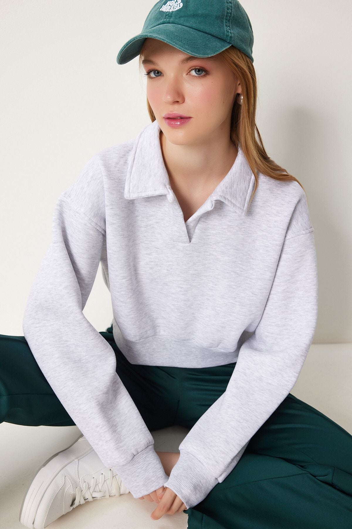 Women's Gray Polo Yaka Crop Knitting Sweatshirt HW00014