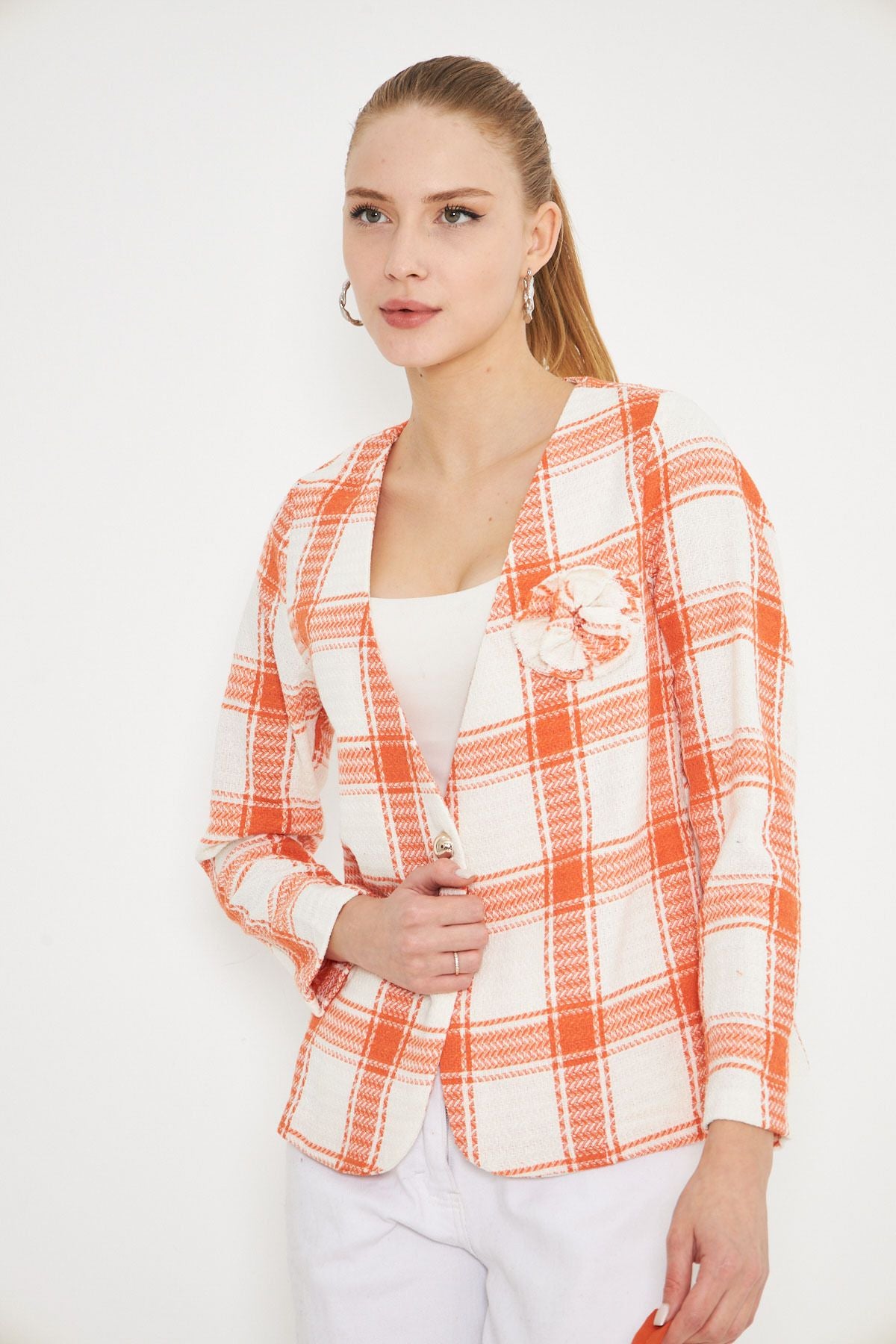 Women's Orange V-Neck collar brooch detailed plaid jacket ARM-25K001033