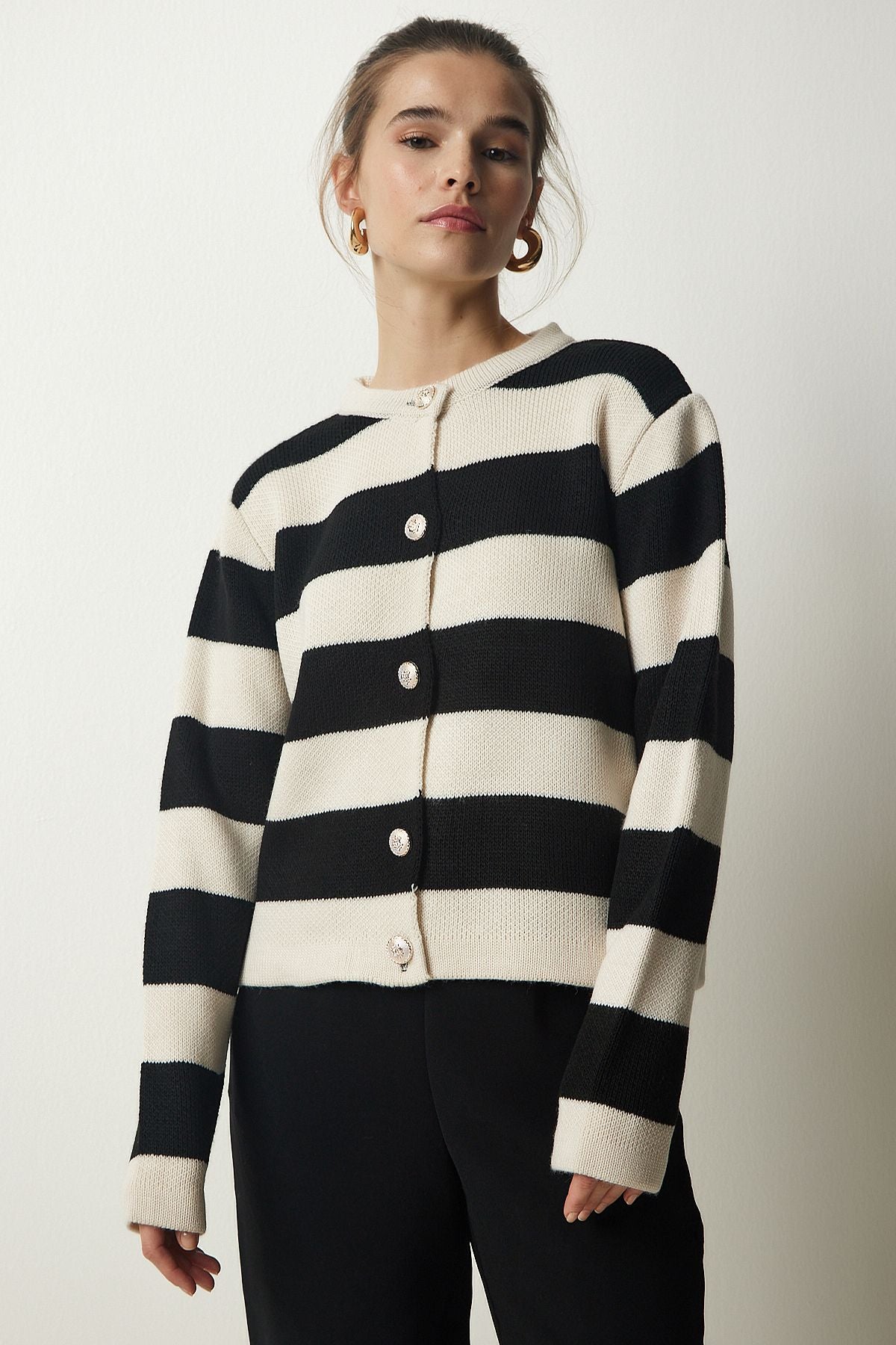 Women's Cream Black Stylish button striped knitwear cardigan NF00078