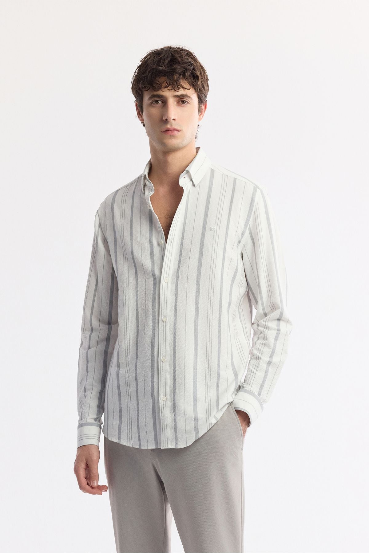 Men's gray bottom Britli collar striped wafer regular fit long arm shirt A51y2094
