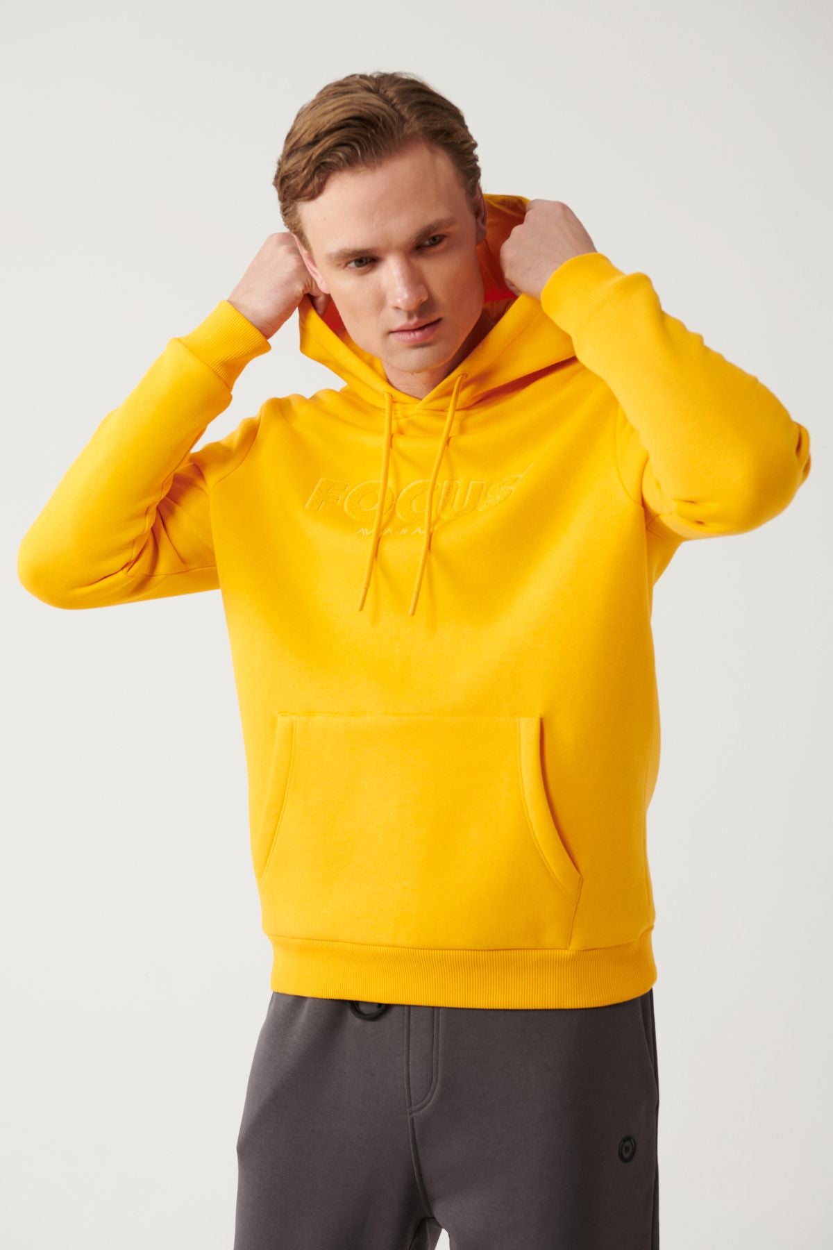 Men's Yellow Hooded Sharzon 3 IP Kangaroo Pocket Sweatshirt A32y1193