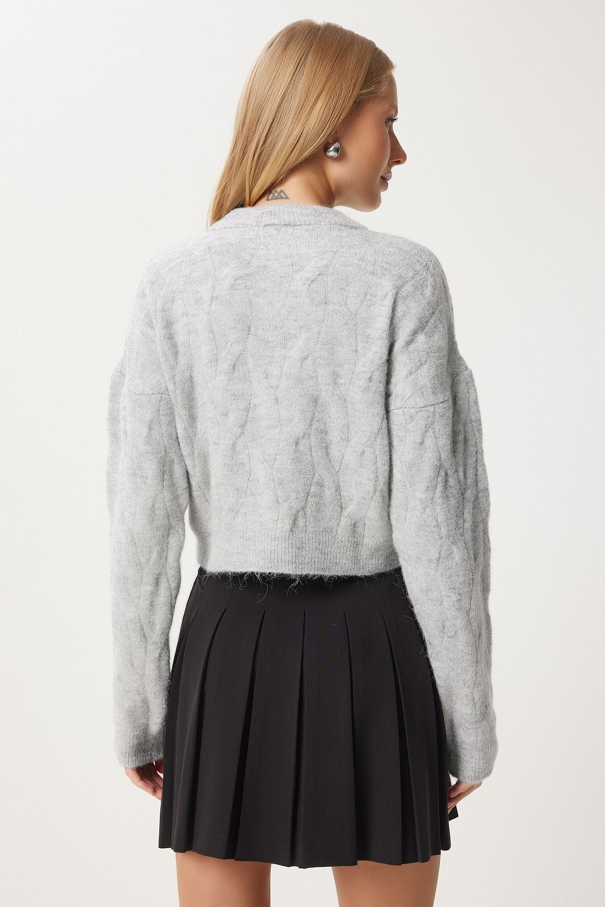 Women's Gray textured crop knitwear sweater MX00170