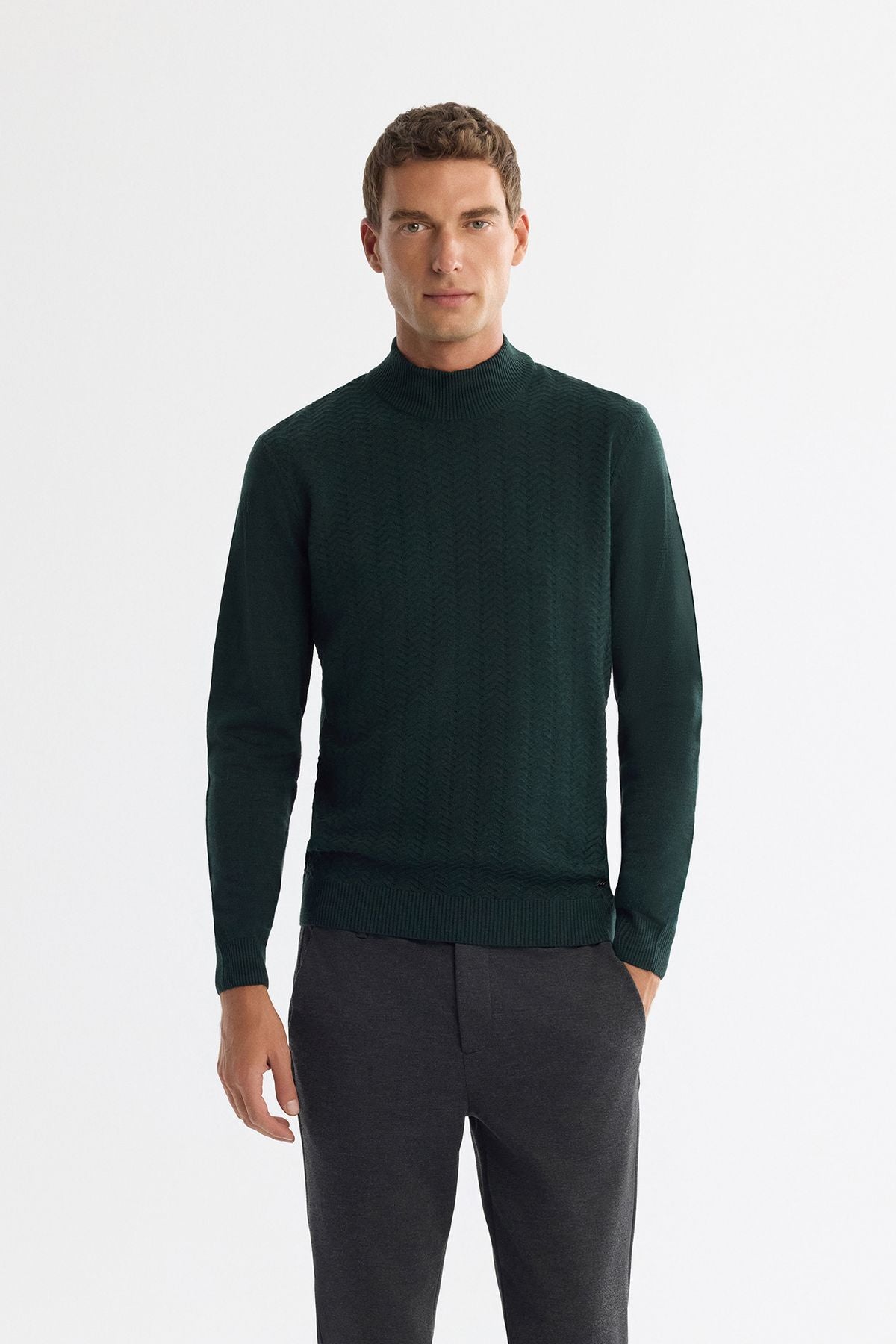 Men's Green Half Fisherman Collar Capulus Knitwear E005108