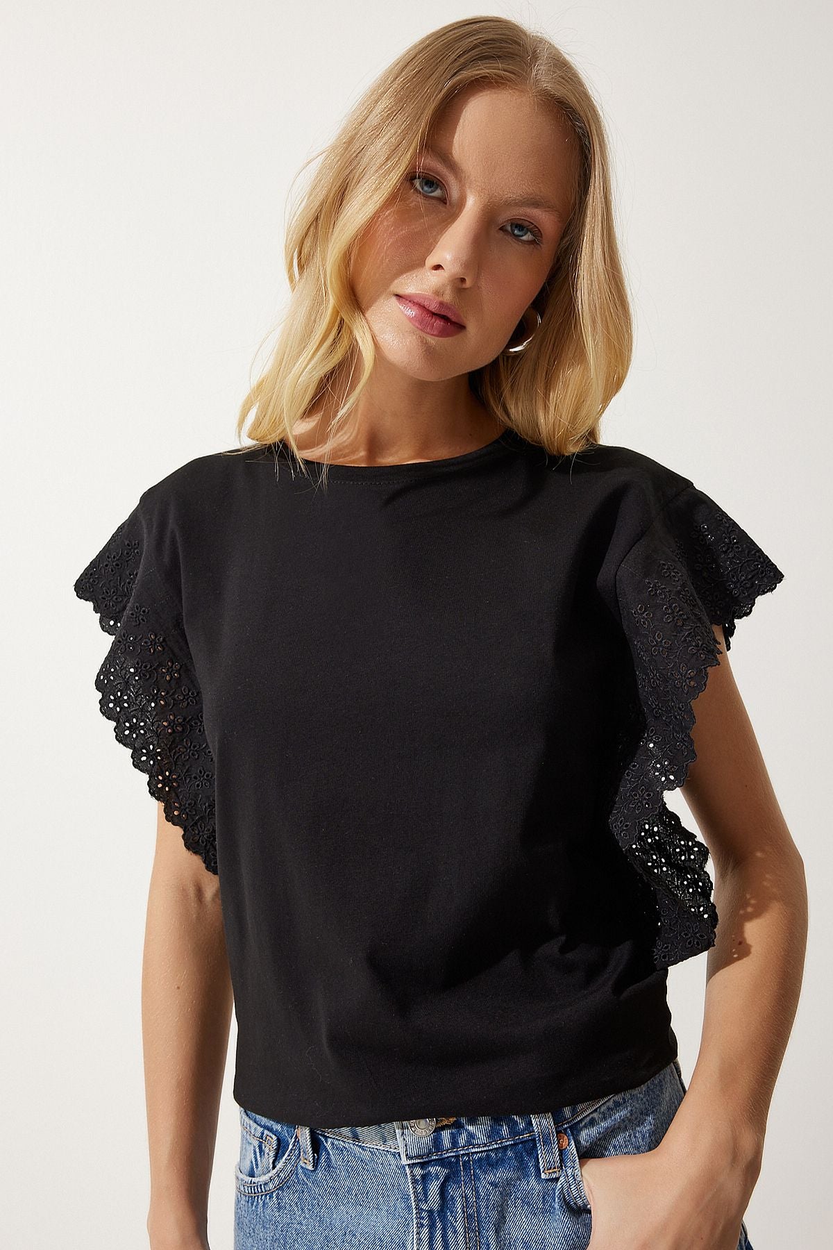 Women's black fisto knitted blouse BF00093