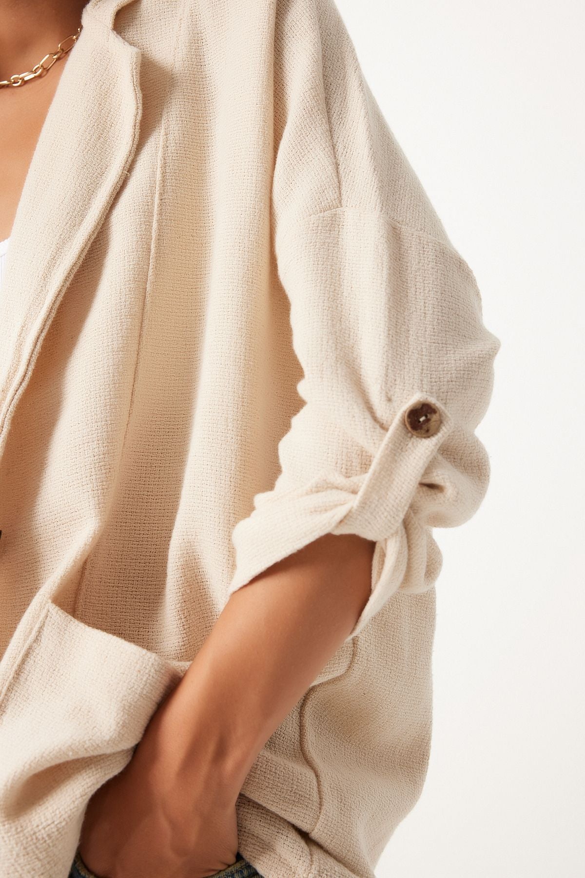 Female cream hooded overwheeling jacket gp00007