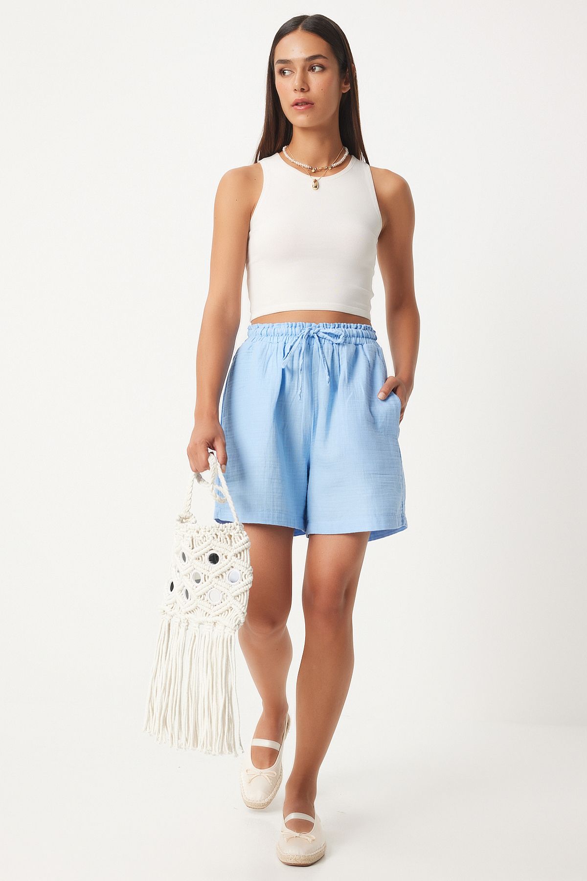 Female sky blue pocket muslin shorts MX00168