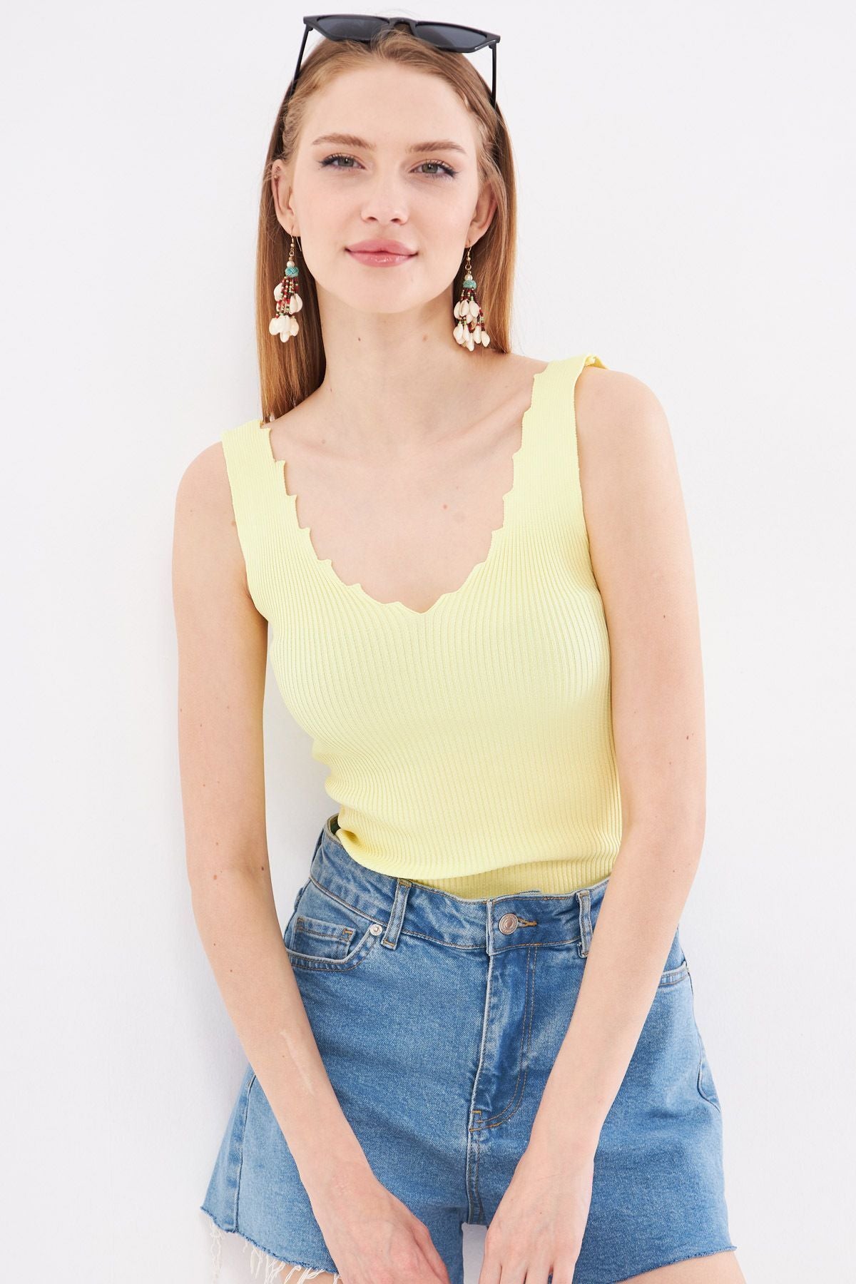 Woman Light Yellow Zigzagli V Yaka Kashkorse Blouse ARM-23Y069004