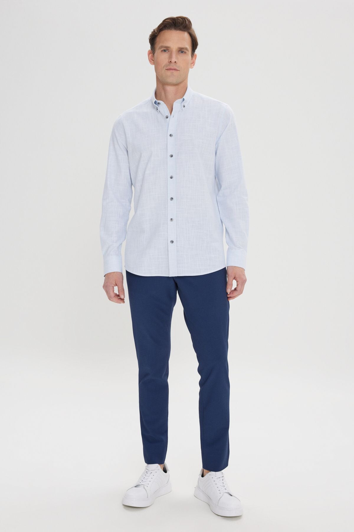 Men's Blue Slim Fit Narrow Cutting Buttoned Neck Linen Looking 100 %Cotton Flamm Summer Shirt