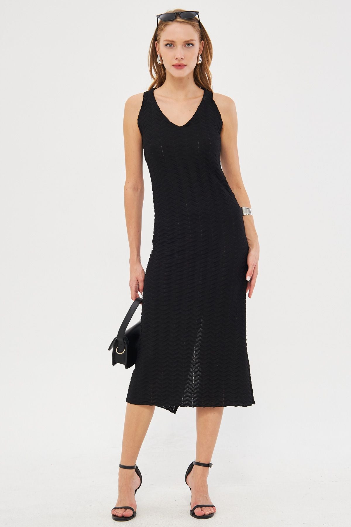 Female Black V-Neck Sitting Behind Behind Slitting Patterned Midi Boy Dress ARM-24Y001102