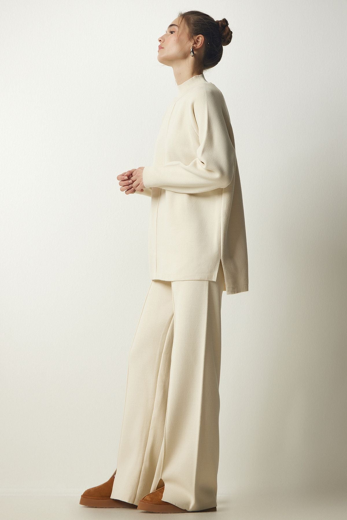 Women's Cream Stylish Knitwear Cossack Pants Set Mu00012