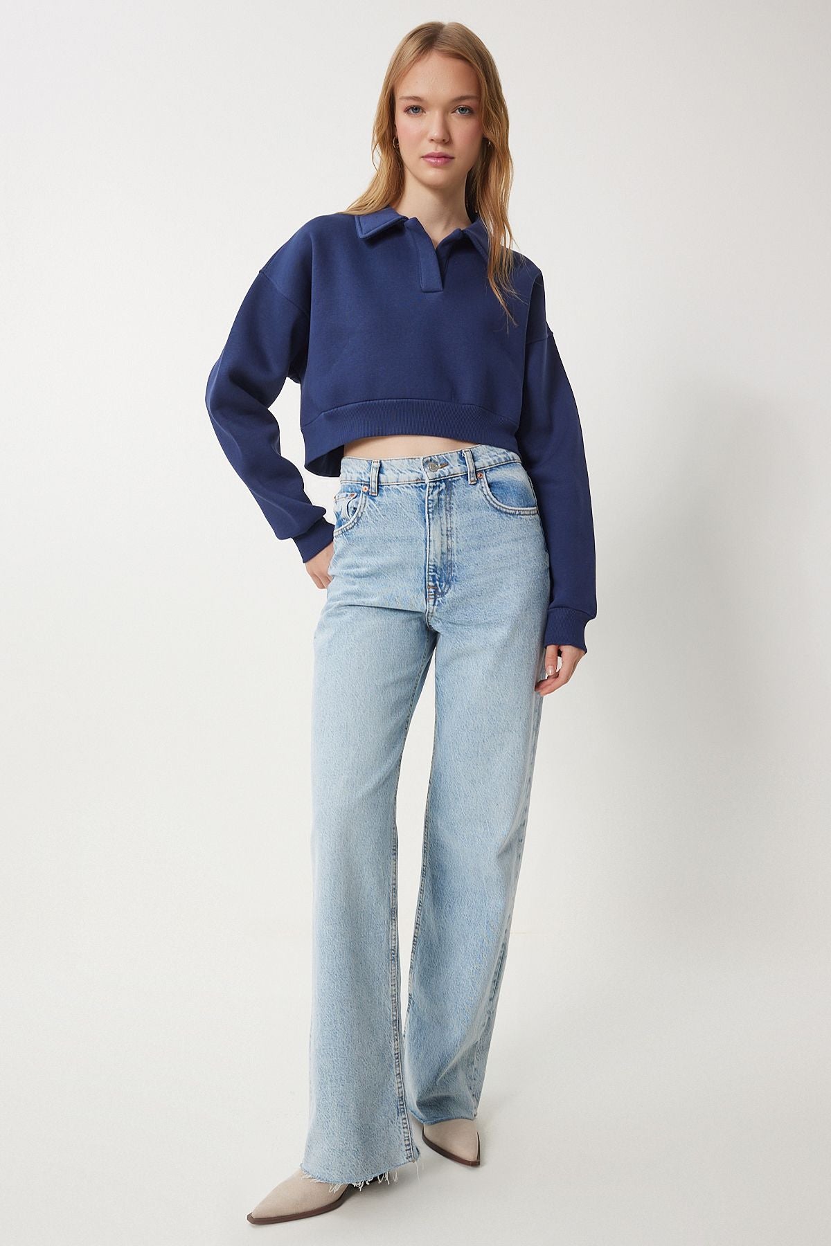 Woman Navy Blue Polo Collar Crop Knitting Sweatshirt HW00014