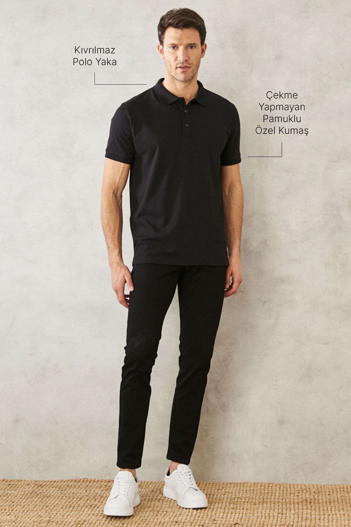 Men-Plugging Cotton Fabric Slim Fit Narrow Cutting Jet Black Curled Polo Yaka T-shirt