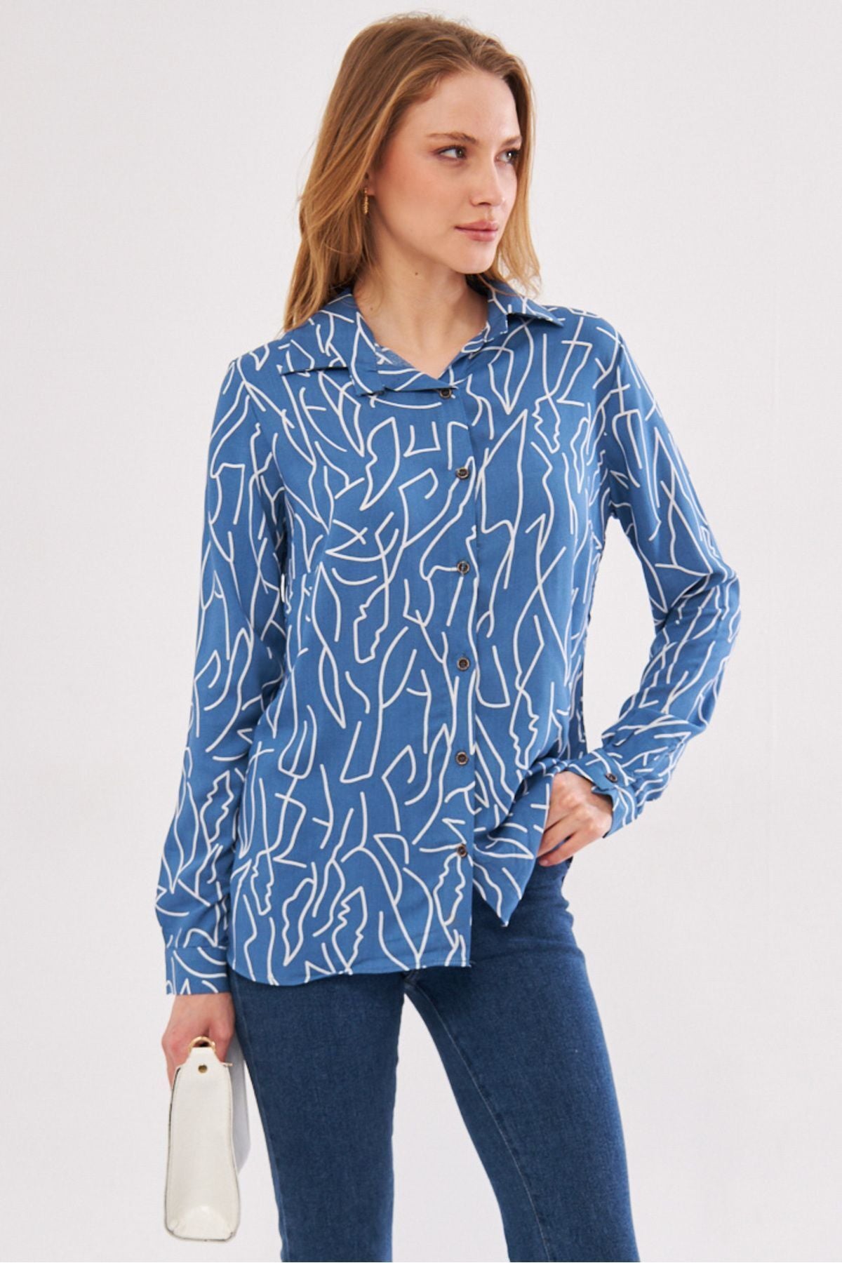 Woman indigo line pattern long arm shirt ARM-20Y001002