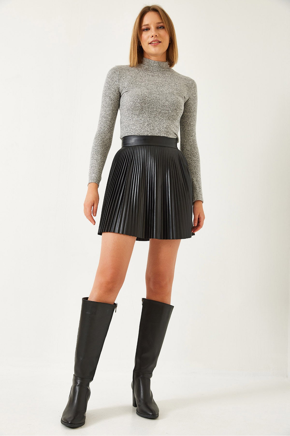 Women's Leather Pleated Mini Skirt 60261202