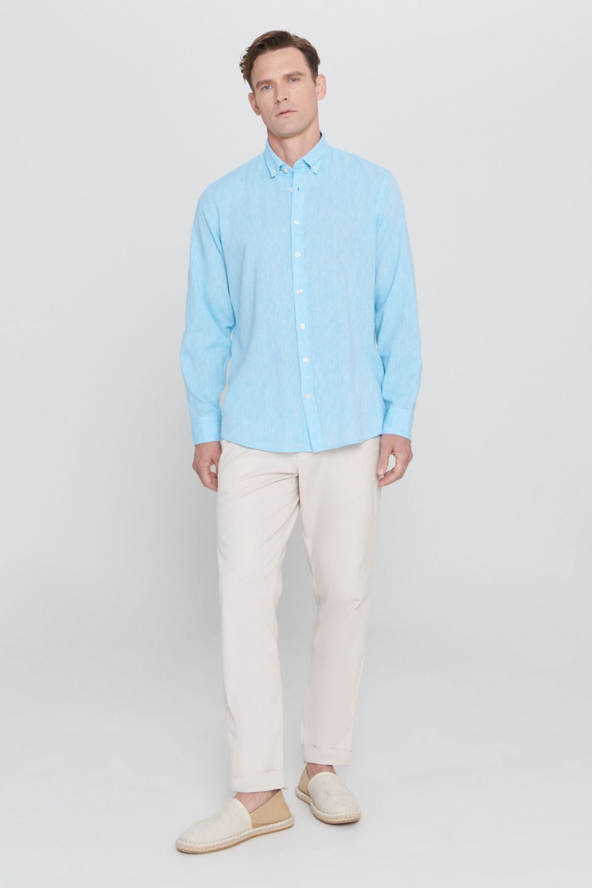 Men's turquoise linen comfort fit comfortable cut buttoned collar casual shirt