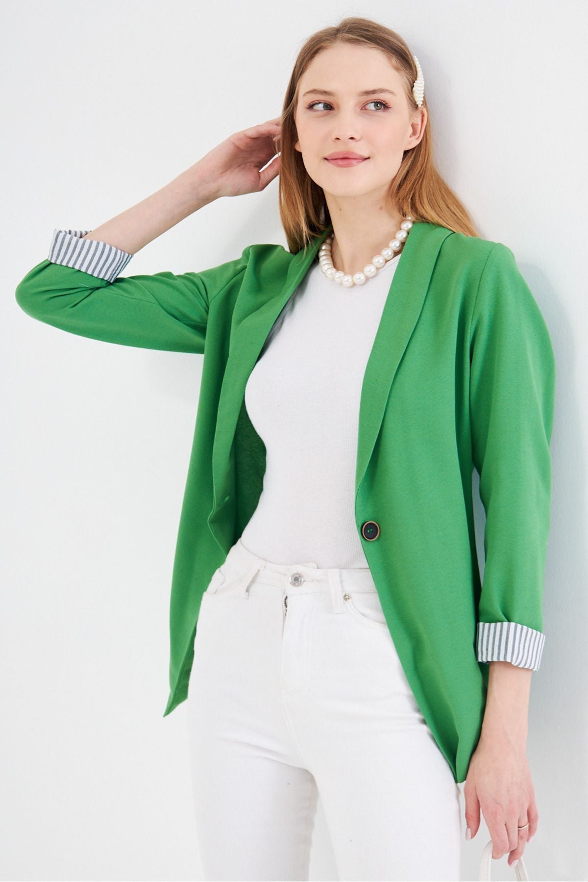 WOMEN LIGHT GREEN ARM INSIDE SINGLE buttoned jacket ARM-22K001122