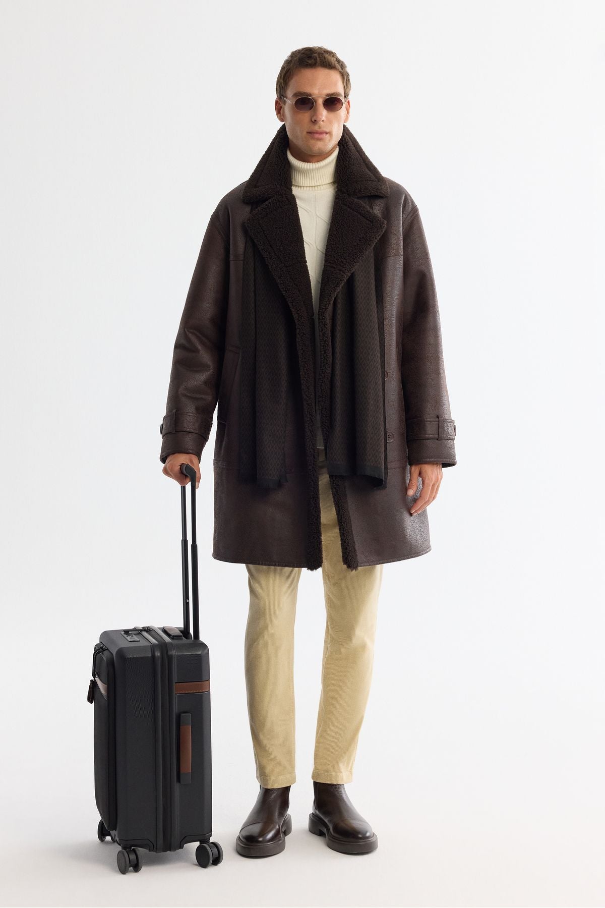 Men's coffee fur mono collar leather -looking long napa coat A42y6125
