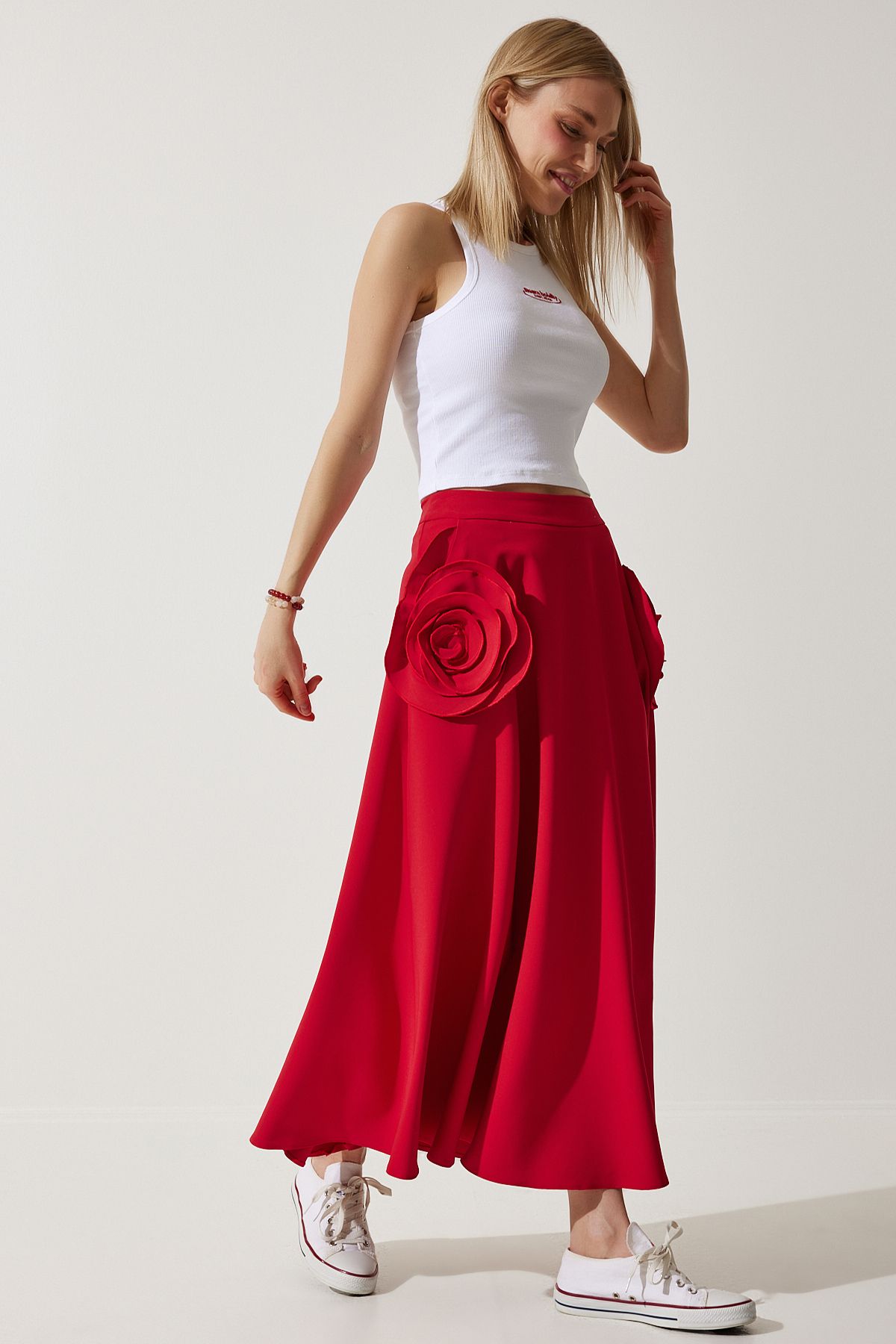 Female Red Rose Accessory Design Premium Midi Skirt FK00007