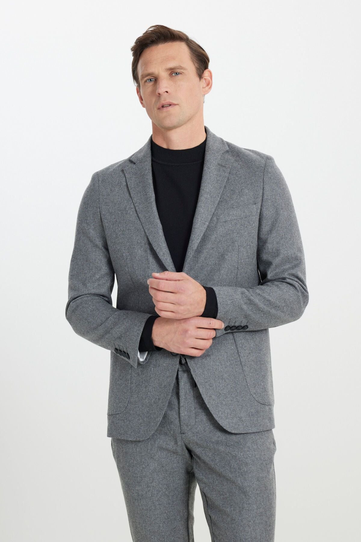 Men's gray woolen slim fit narrow -cut mono collar waist tied bag pocket suit suits