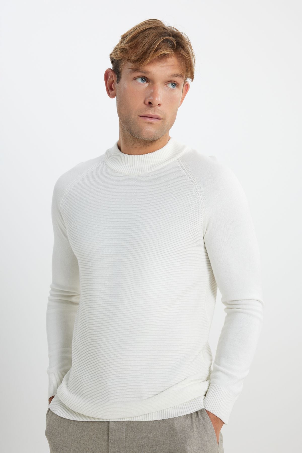 Men's Ecru Cotton Standard Fit Normal Cut Half Fisherman Neck Patterned Knitwear Sweater