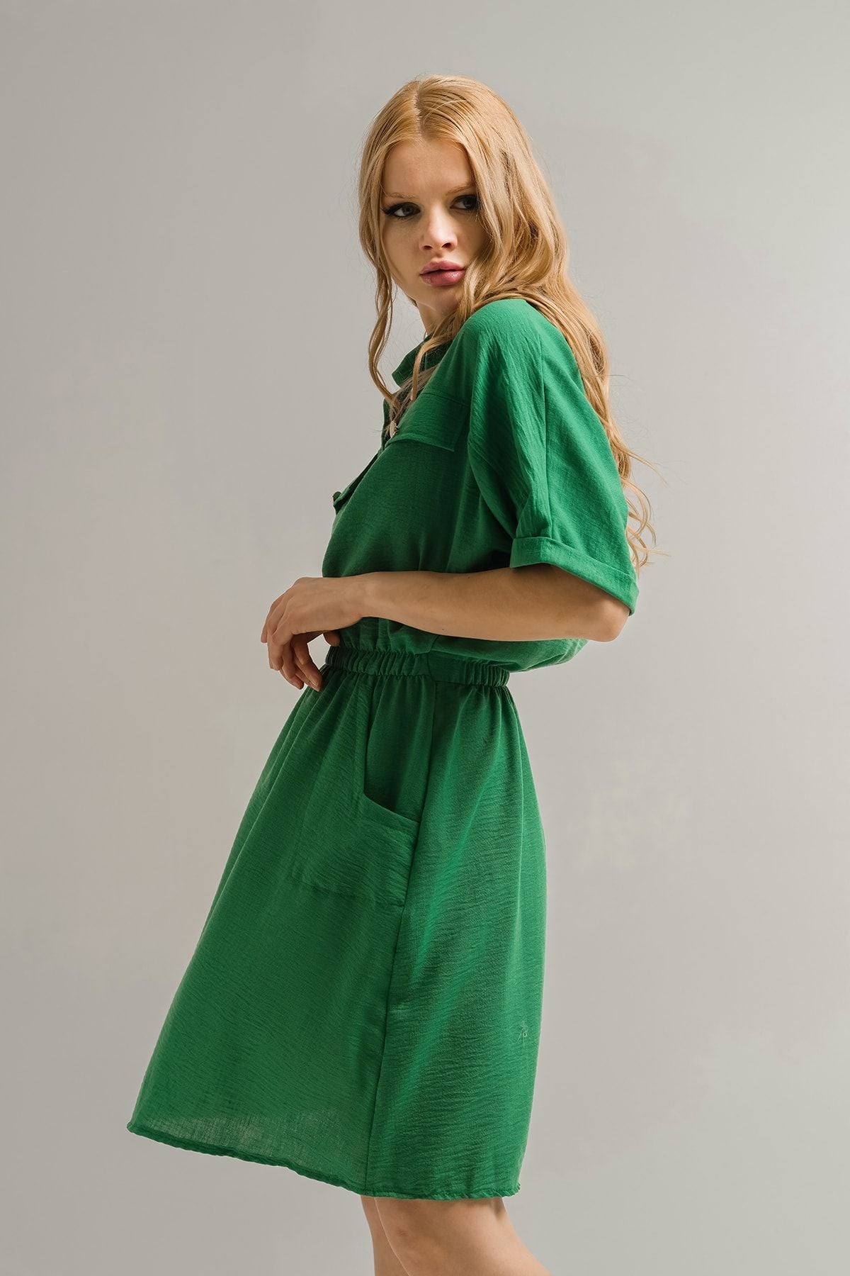 Female Green Bat Arm Pocket Waist Waist Dress ARM-23Y001076