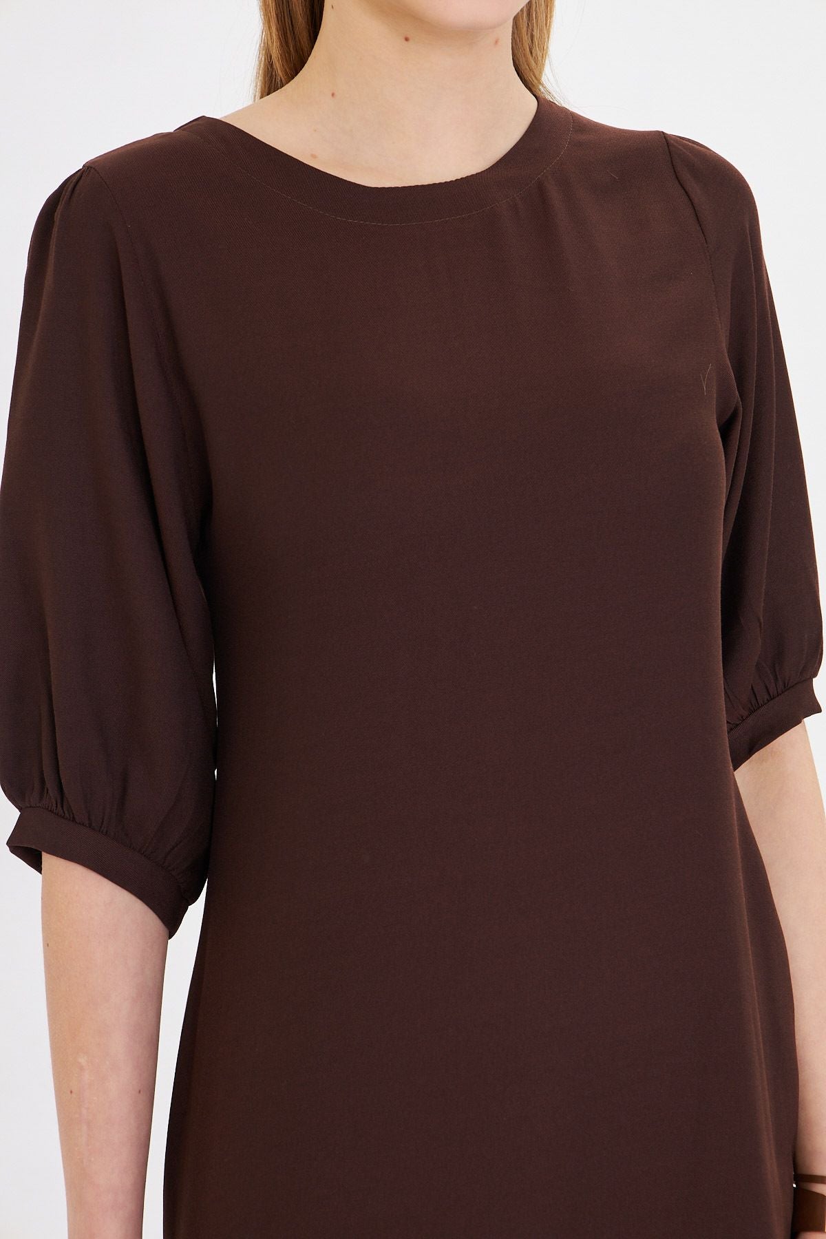 Female Coffee Zero Collar Quarter Sleeve Skirt Flane Dress ARM-25Y001007