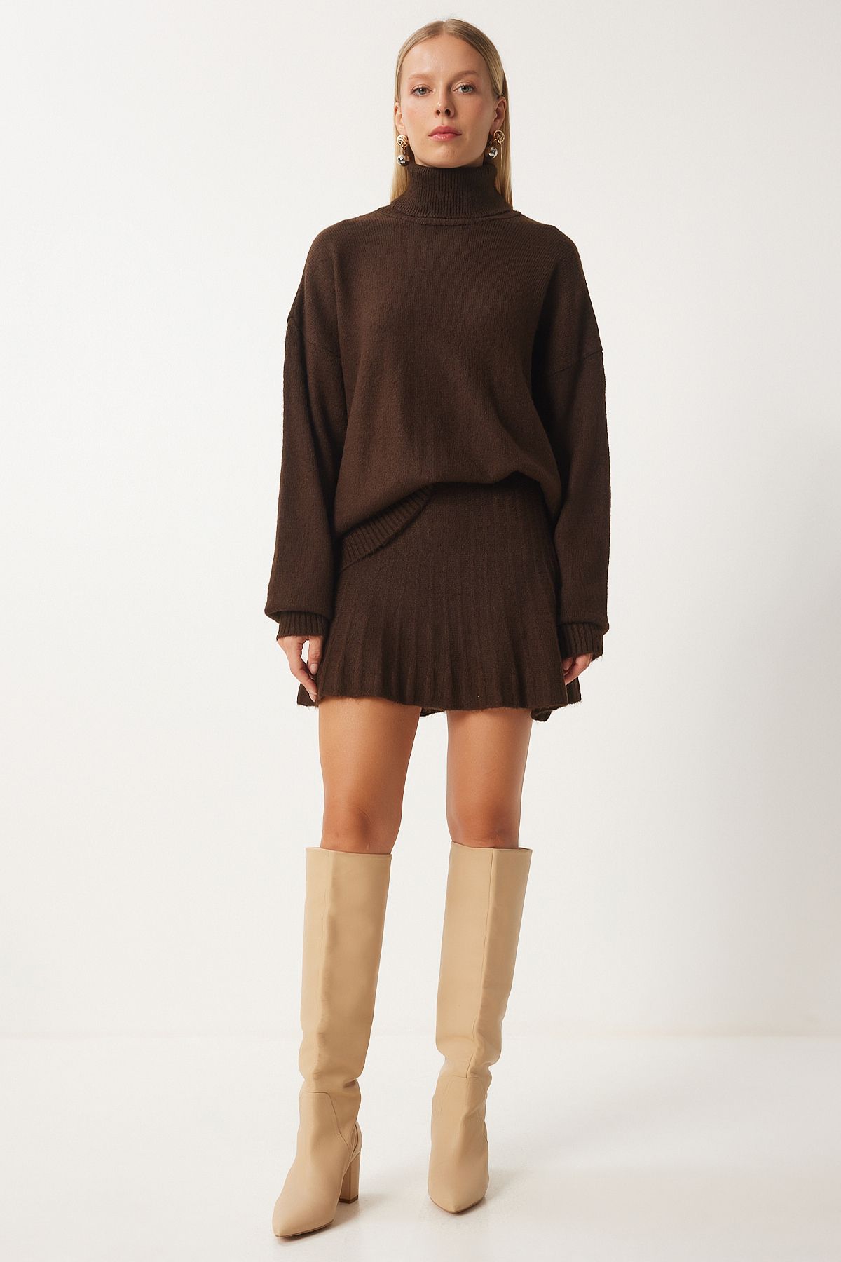Female brown fisherman collar knitwear sweater skirt set DD01343
