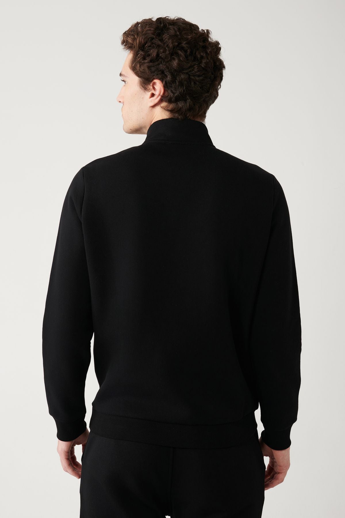 Men's black upright collar zipper with a bondon 3 IP Sweatshirt E001020