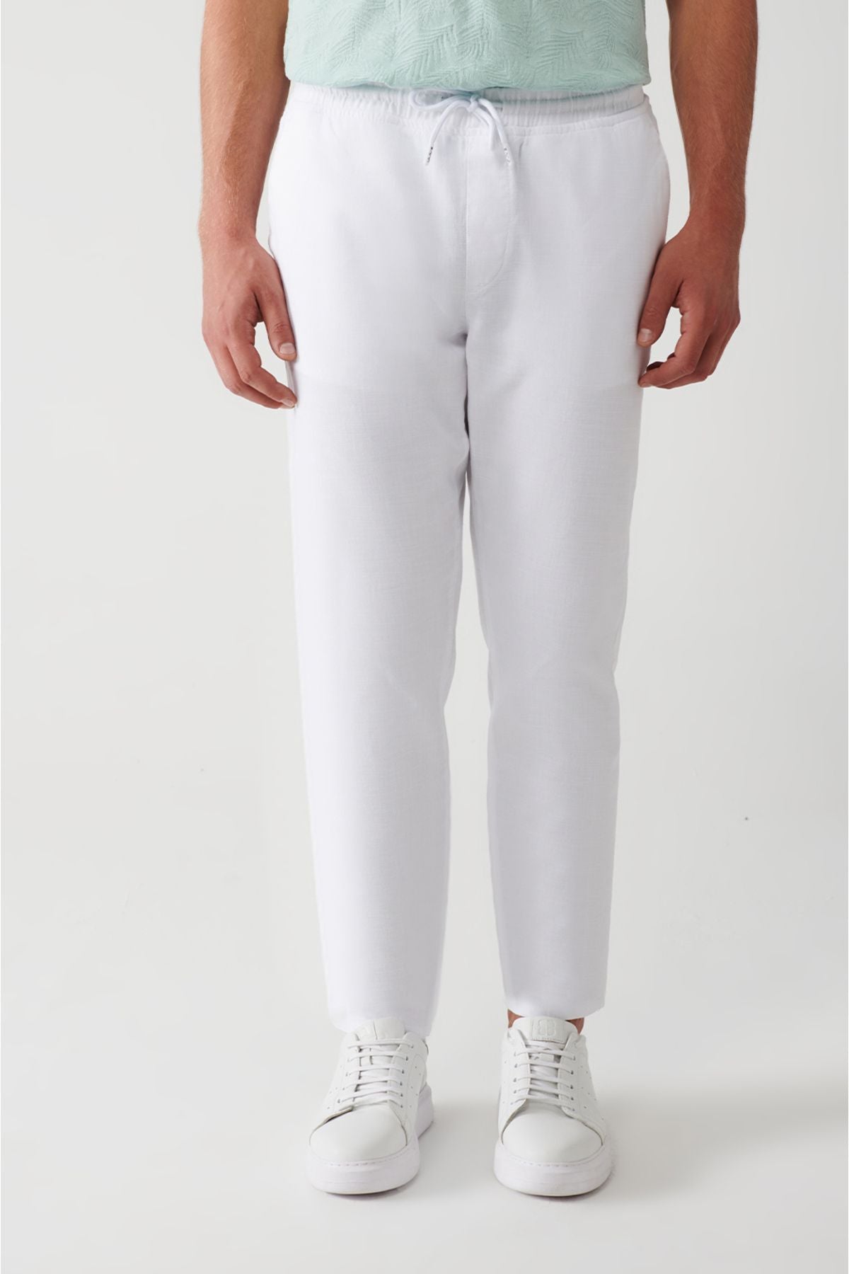 Men's white side pocket with waist tire 100 %cotton linen textured pants E003052