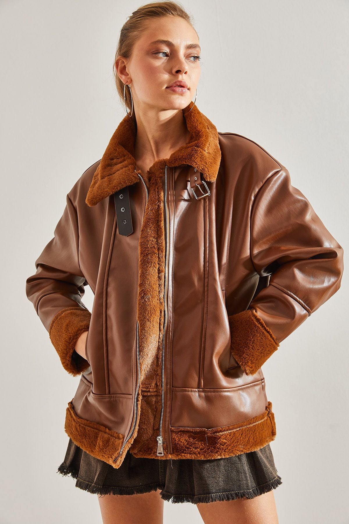 Woman Leather Plush Coat