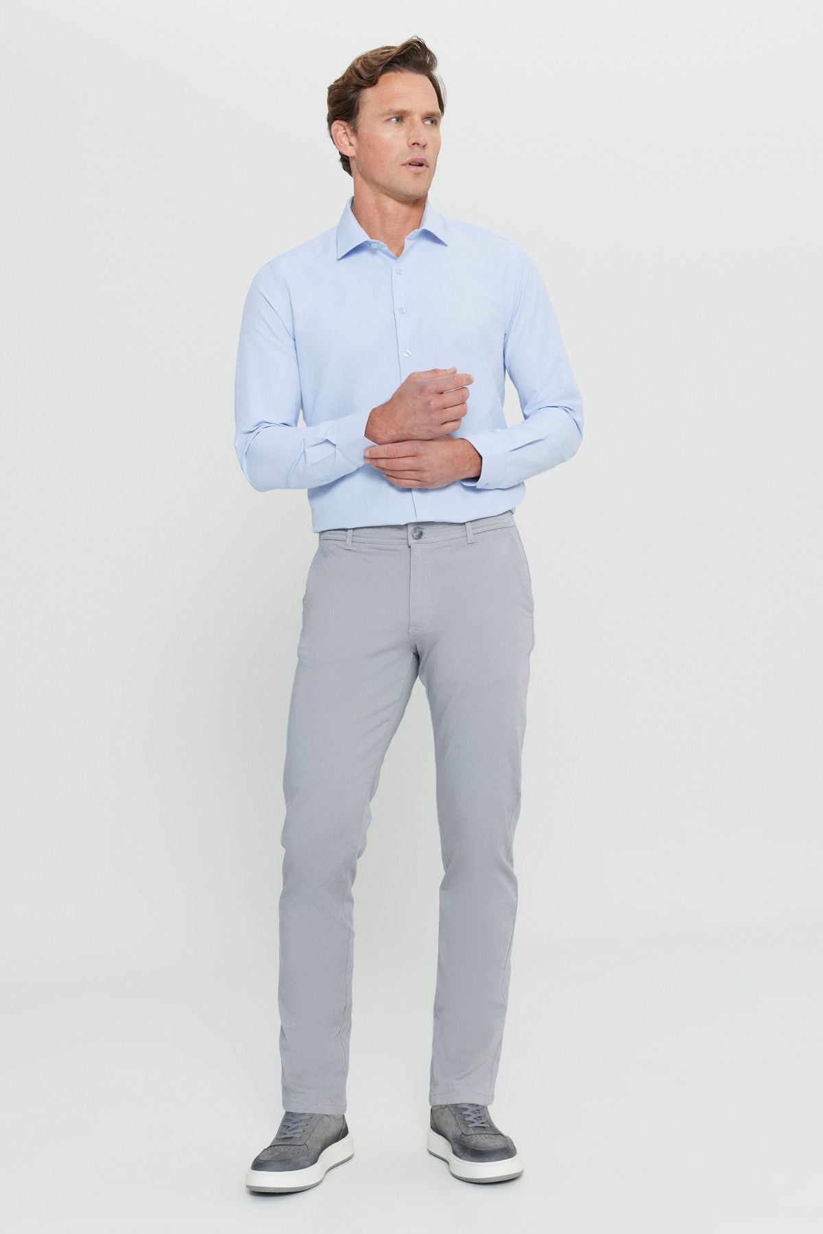 Men's gray slim fit narrow cutting side pocket cotton flexible chino pants