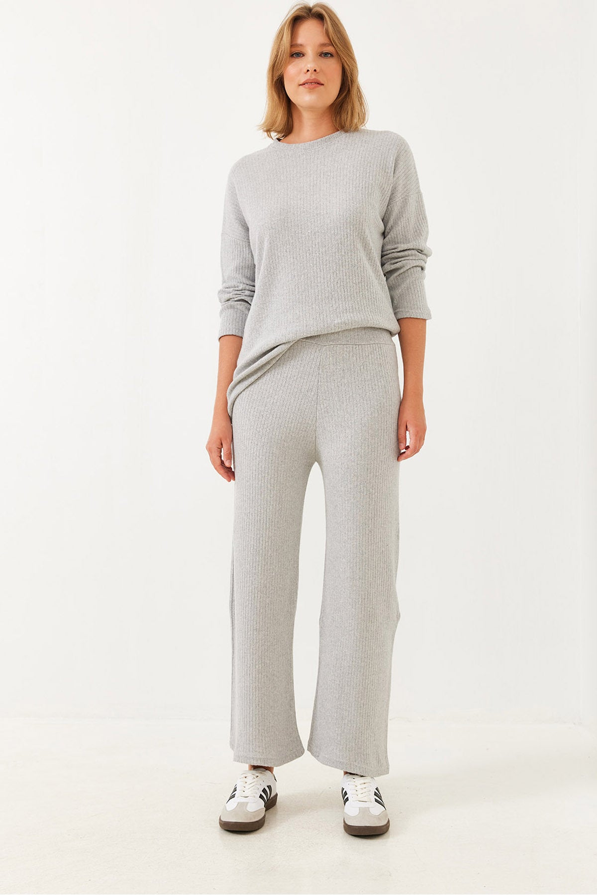 Women's Crew Neck Basic Bottom-Top Set 0036 60251871