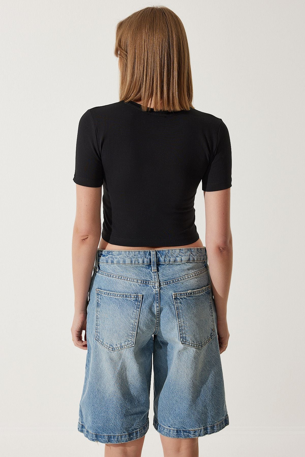 Female Black Bow Detail Crop T-Shirt MC00279