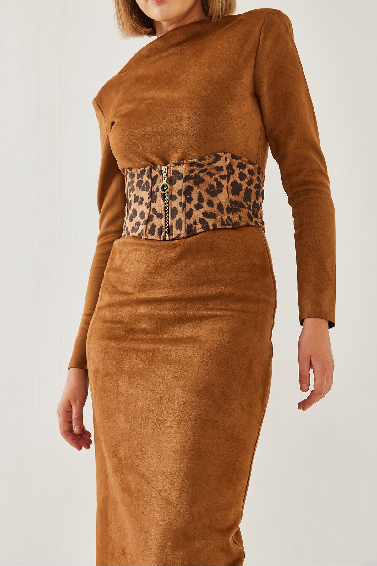 Women's Suede Leopard Arched Dress 4438 60351216