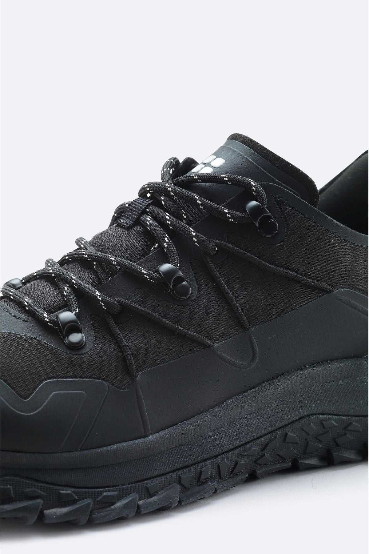 Men's Black 100 %Rubber Base Water Protector Sneaker Shoes A42Y8011