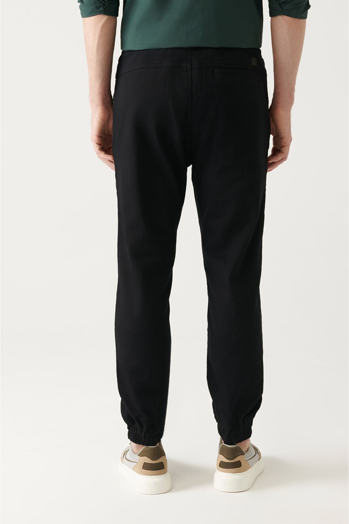 Men's Black Side Lacked Jogger Pants B003025