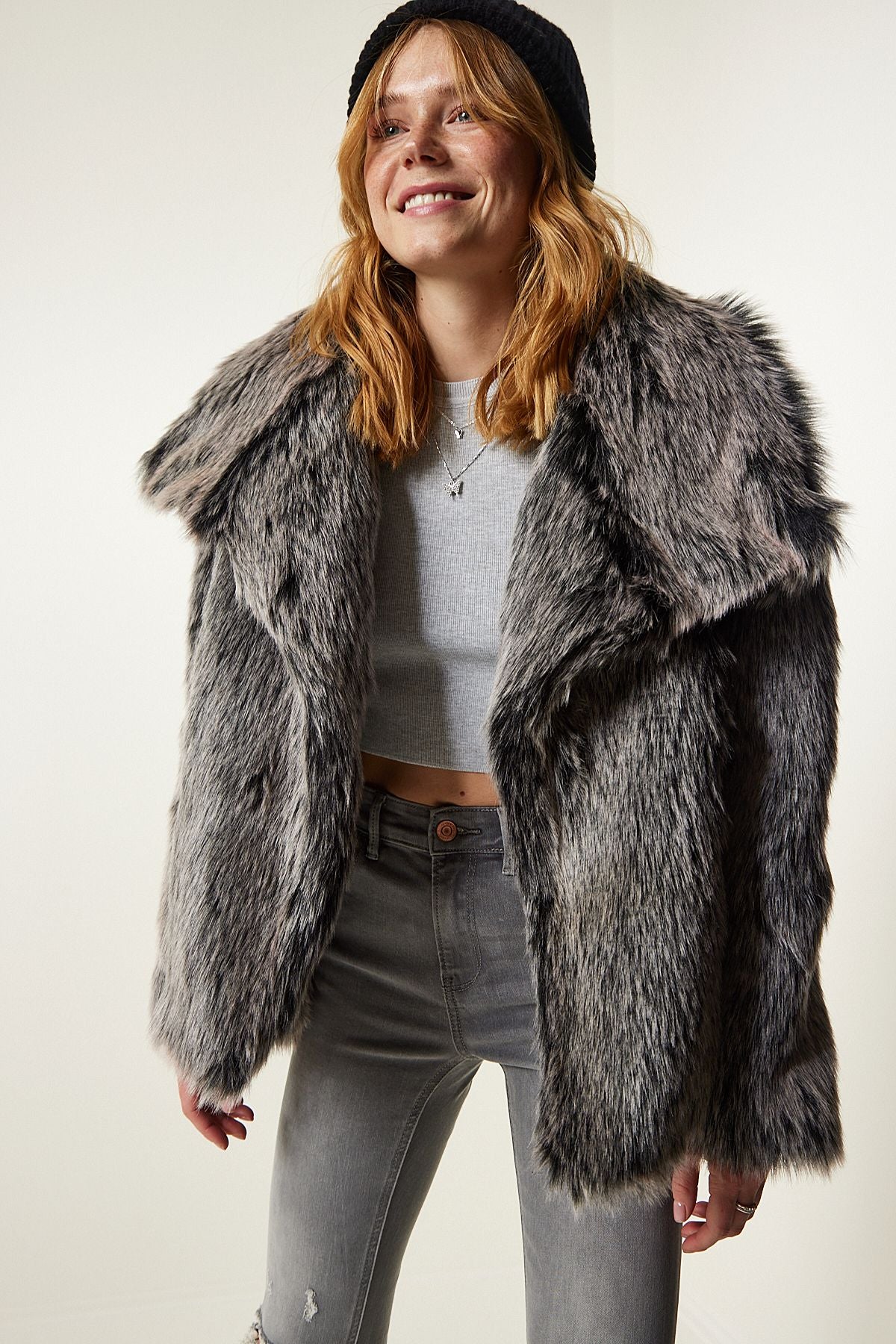 Gray Premium wide collar artificial fur jacket FN03169
