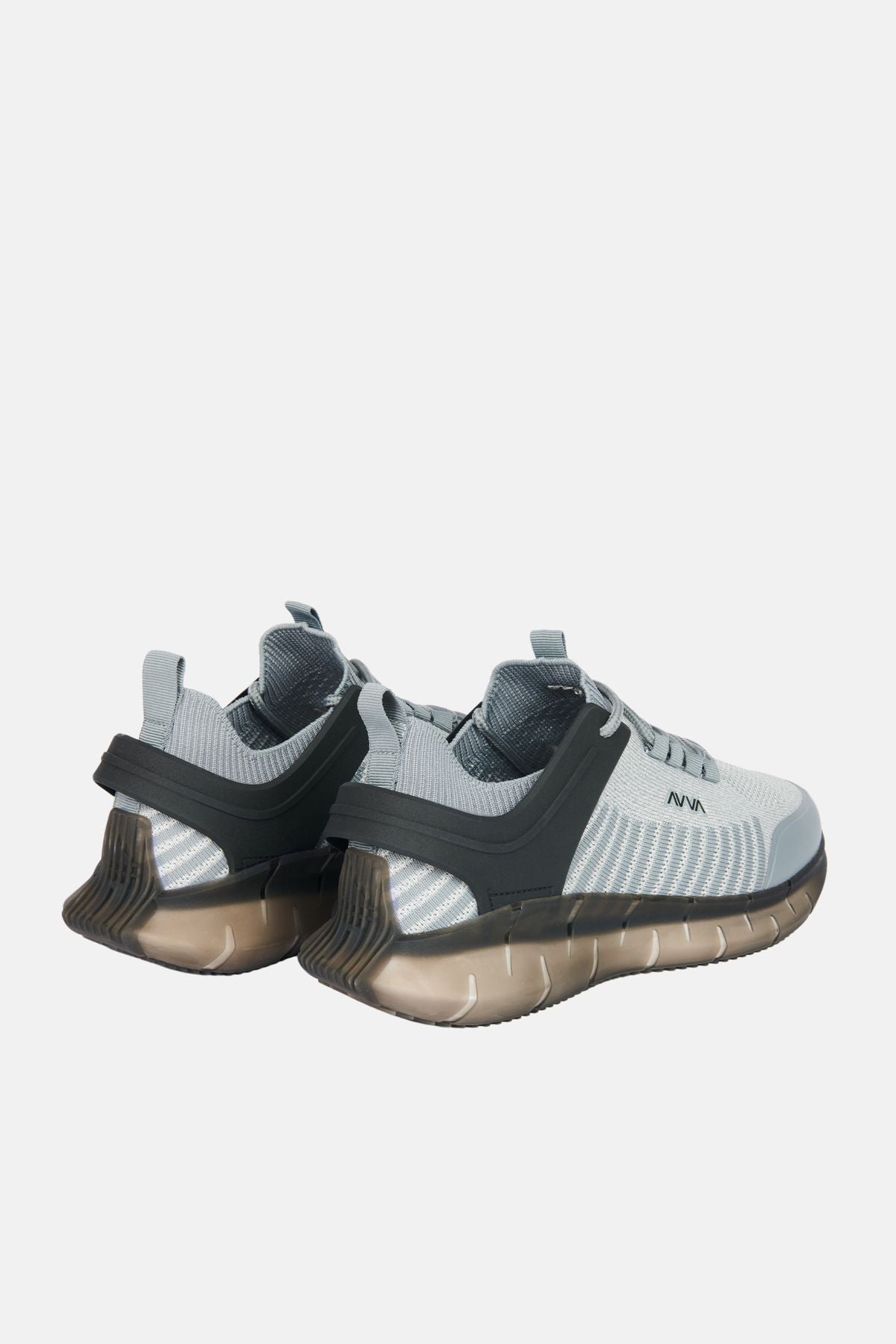 Men's gray flexible floor sneaker shoes A32y8002