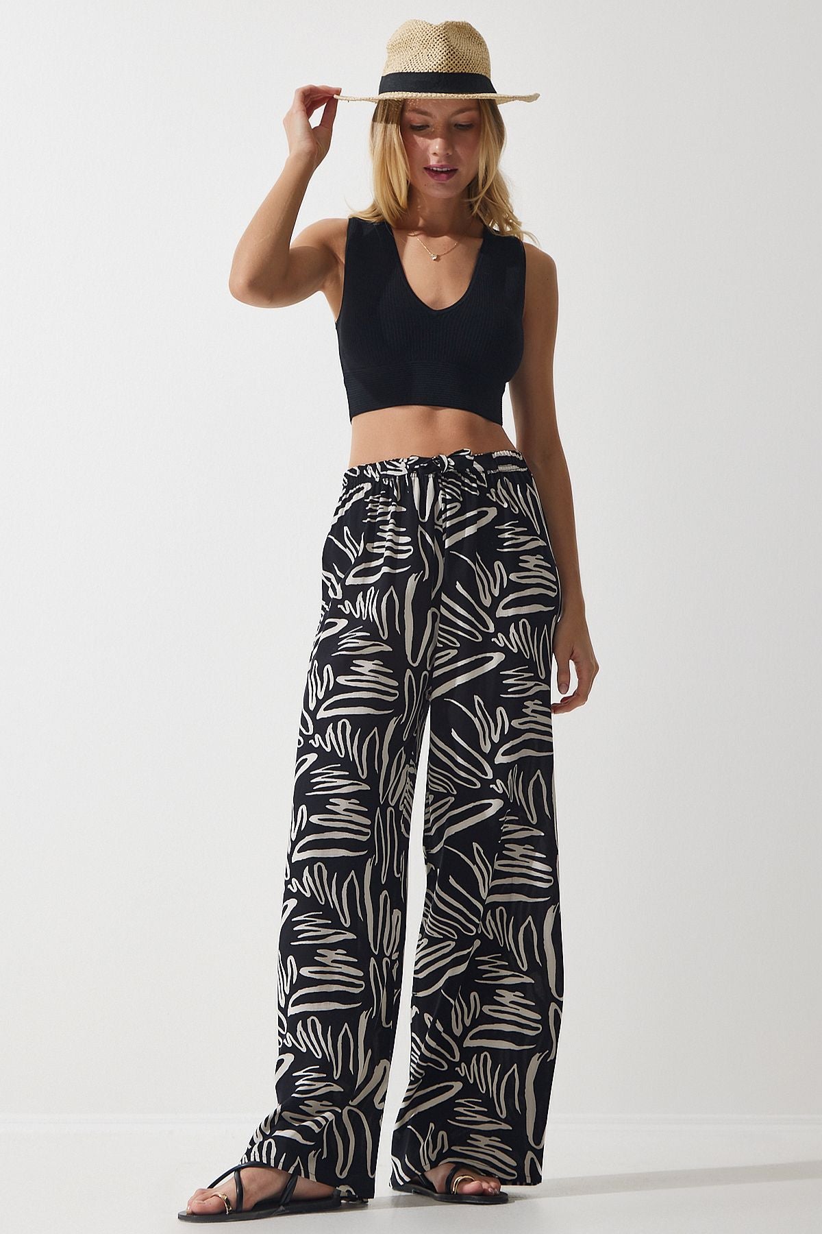 Women's Cream Black Patterned Viscose Palazzo Pants EN00606