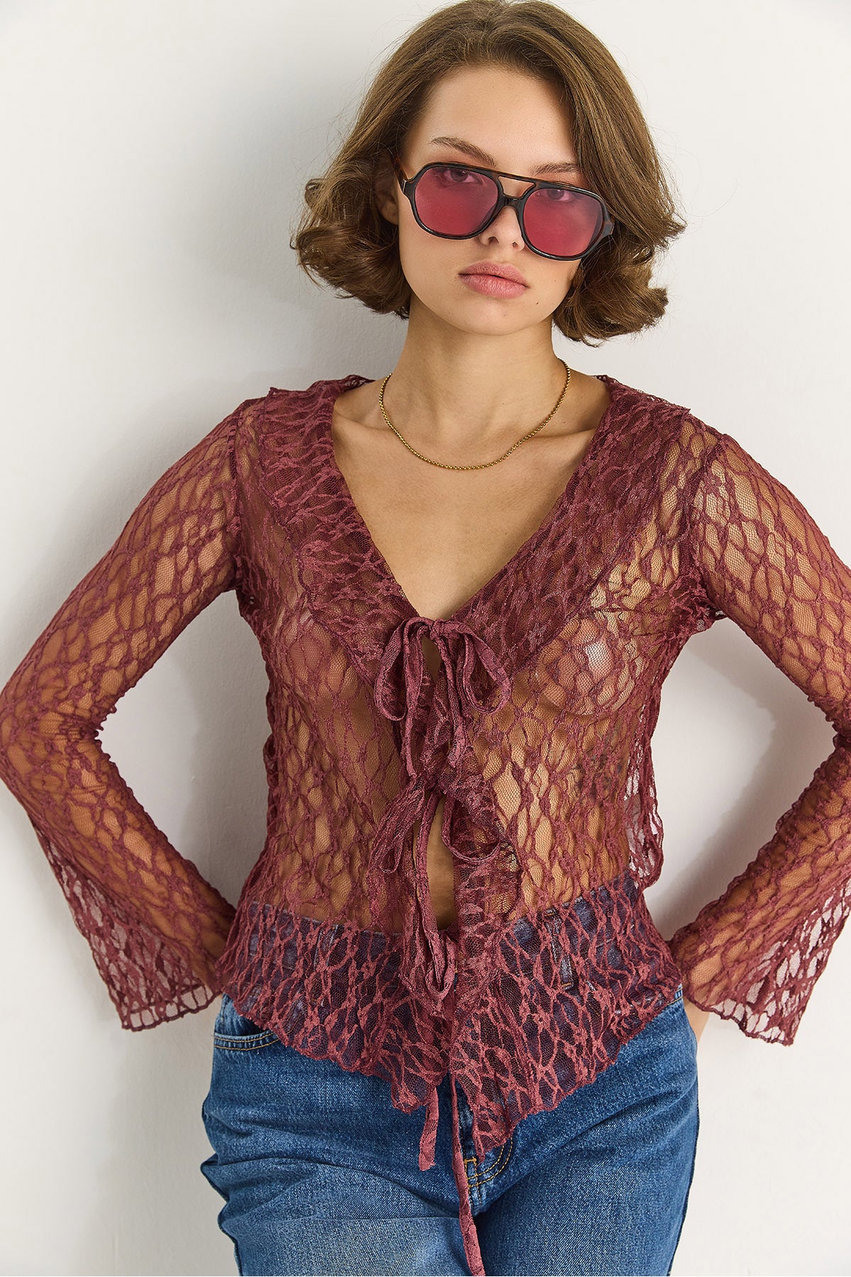 Women's V-Neck Front Tie Ruffle Detailed Lace Blouse DE251012 60283573