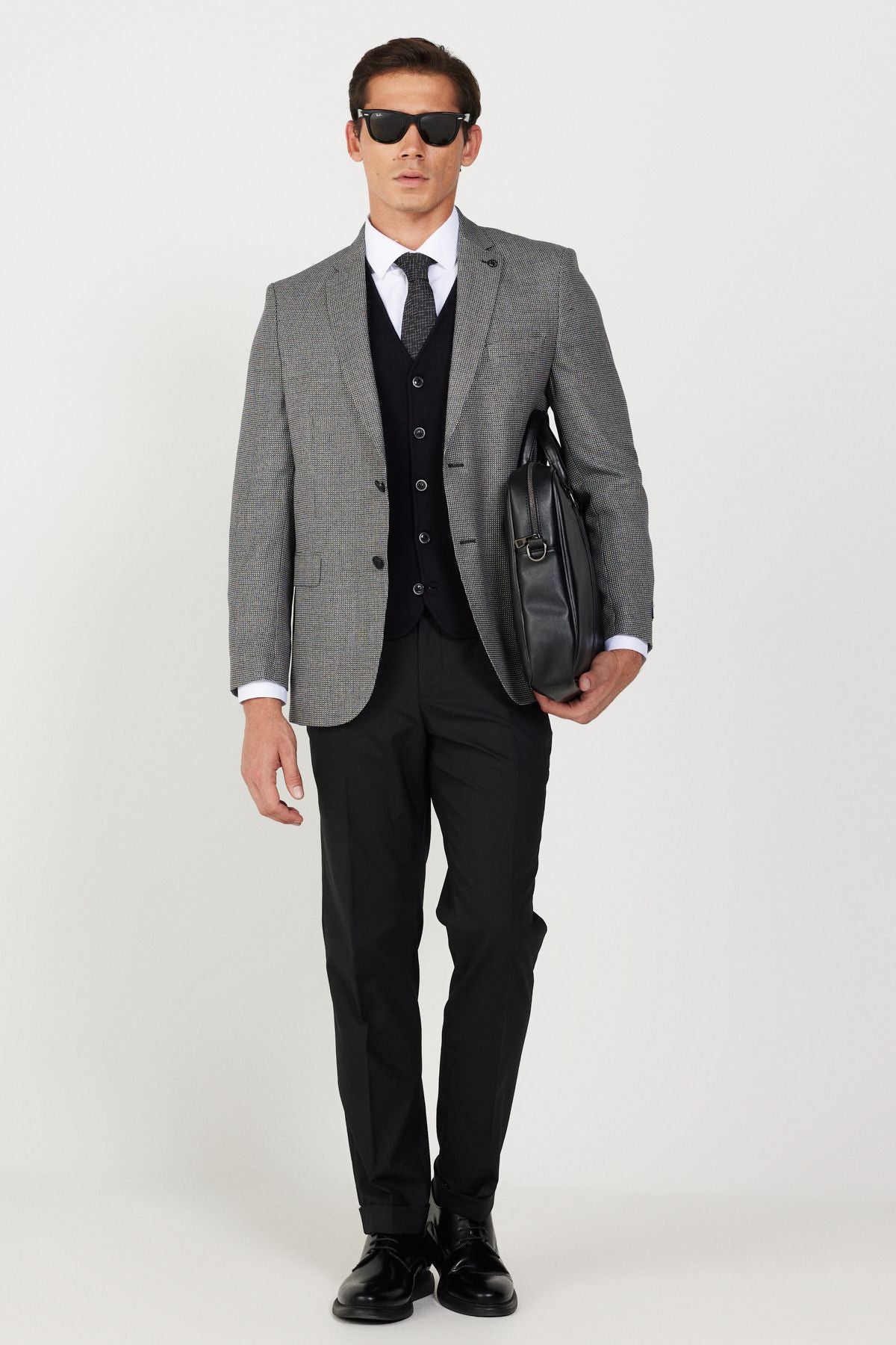 Men's black-and-white comfort fit comfortable cutting mono collar birdsbolic wool jacket