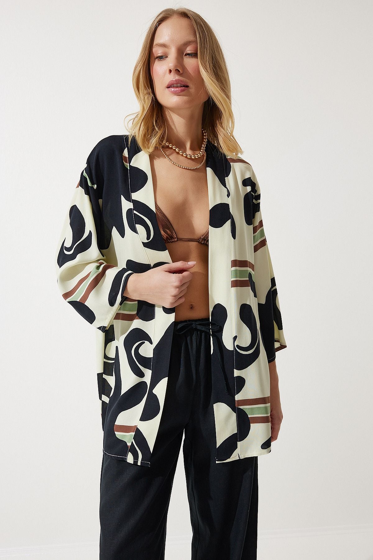 Female Black Bone Patterned Viscose Kimono EN00615