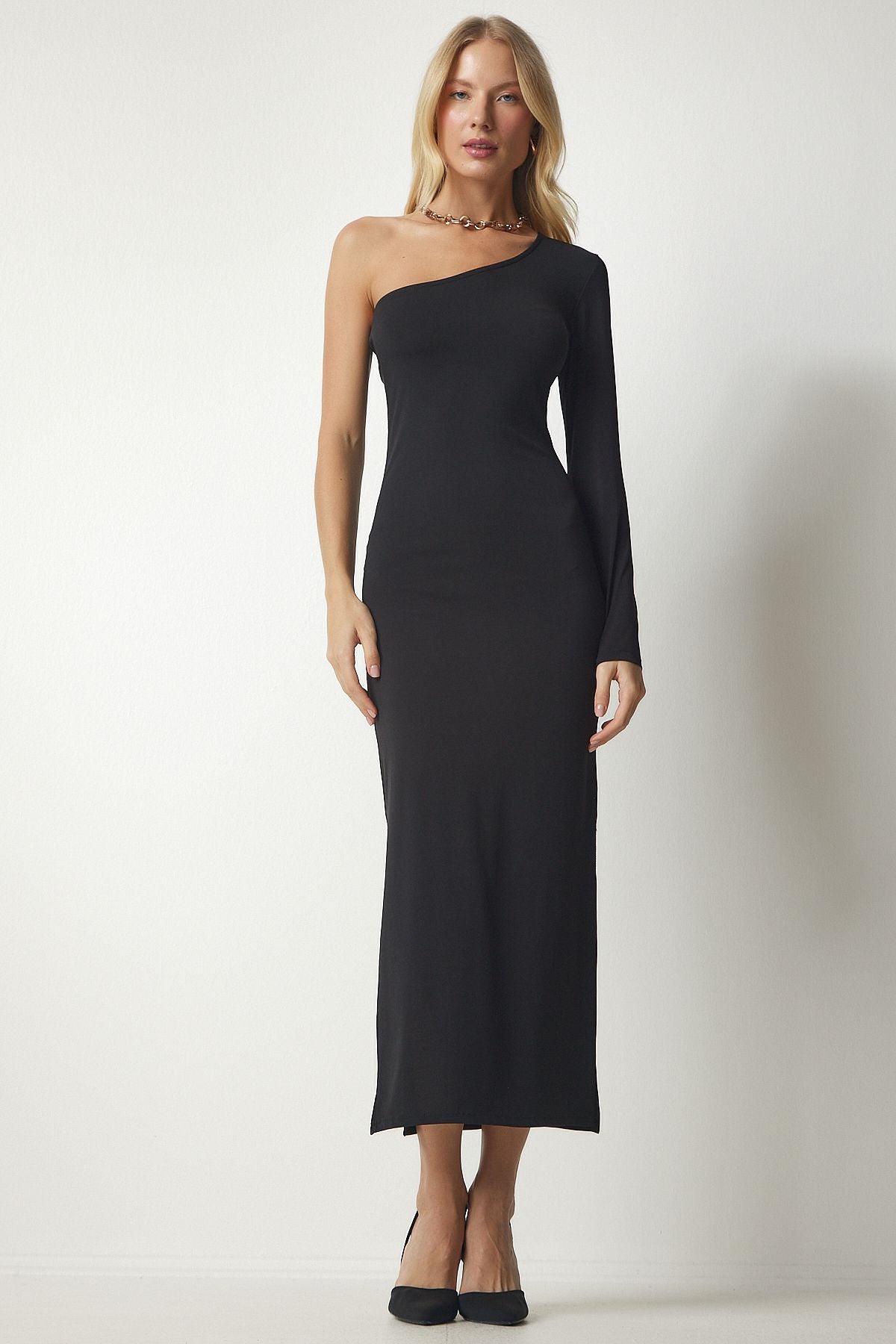 Women's black slit is one shoulder sandy dress DZ00107