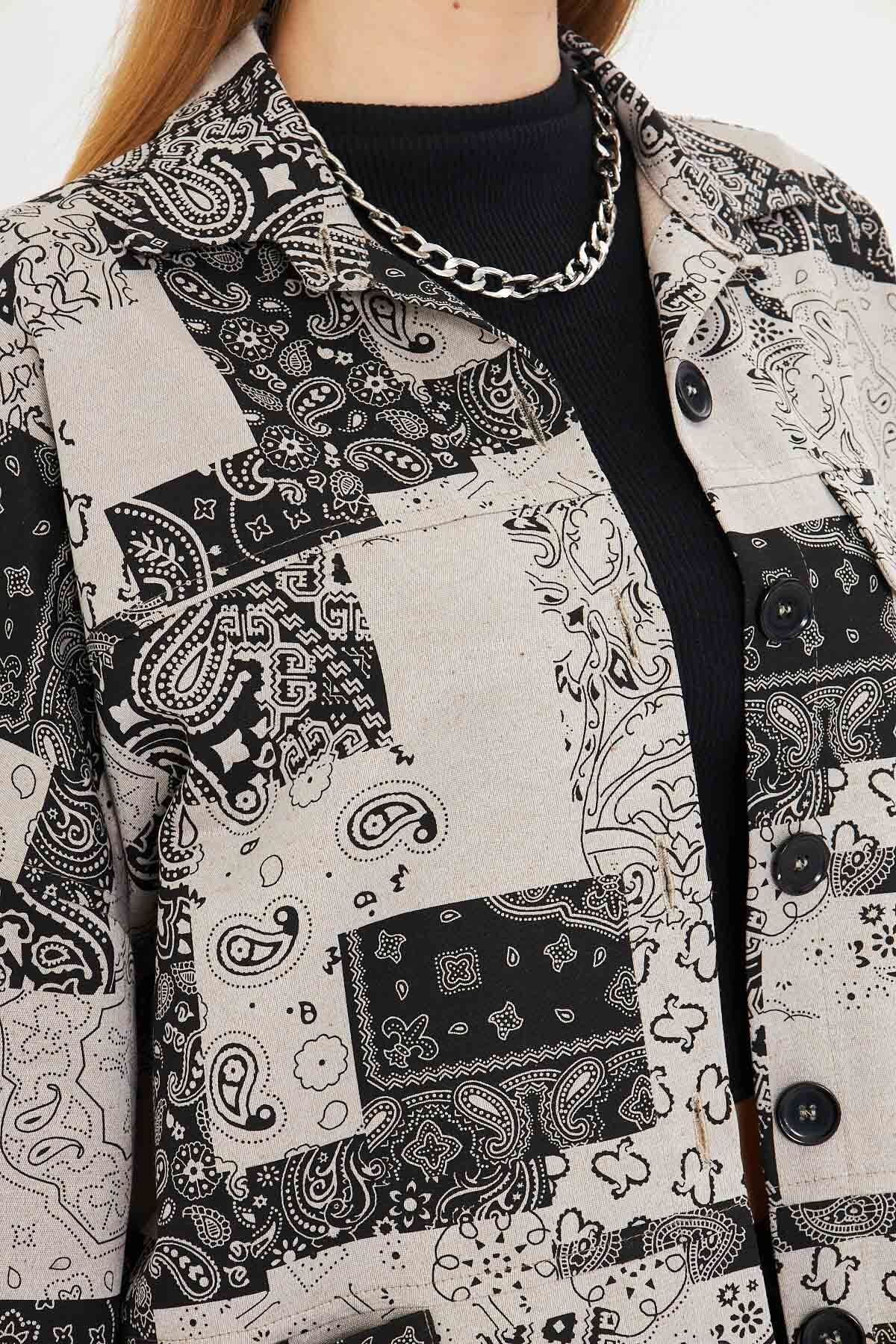 Woman Light Gray Patterned Pocket Detailed Shirt Jacket ARM-25K001071