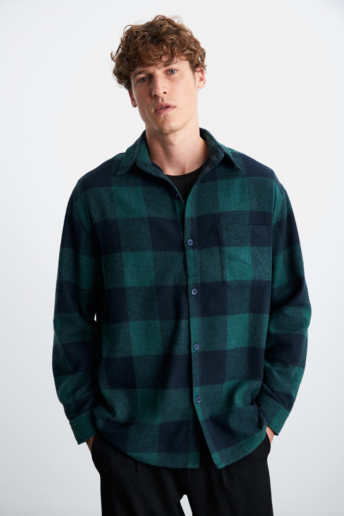 WILby Men's Cotton-Polyester Shirt Yaka Relaxed Wooden Green Shirt