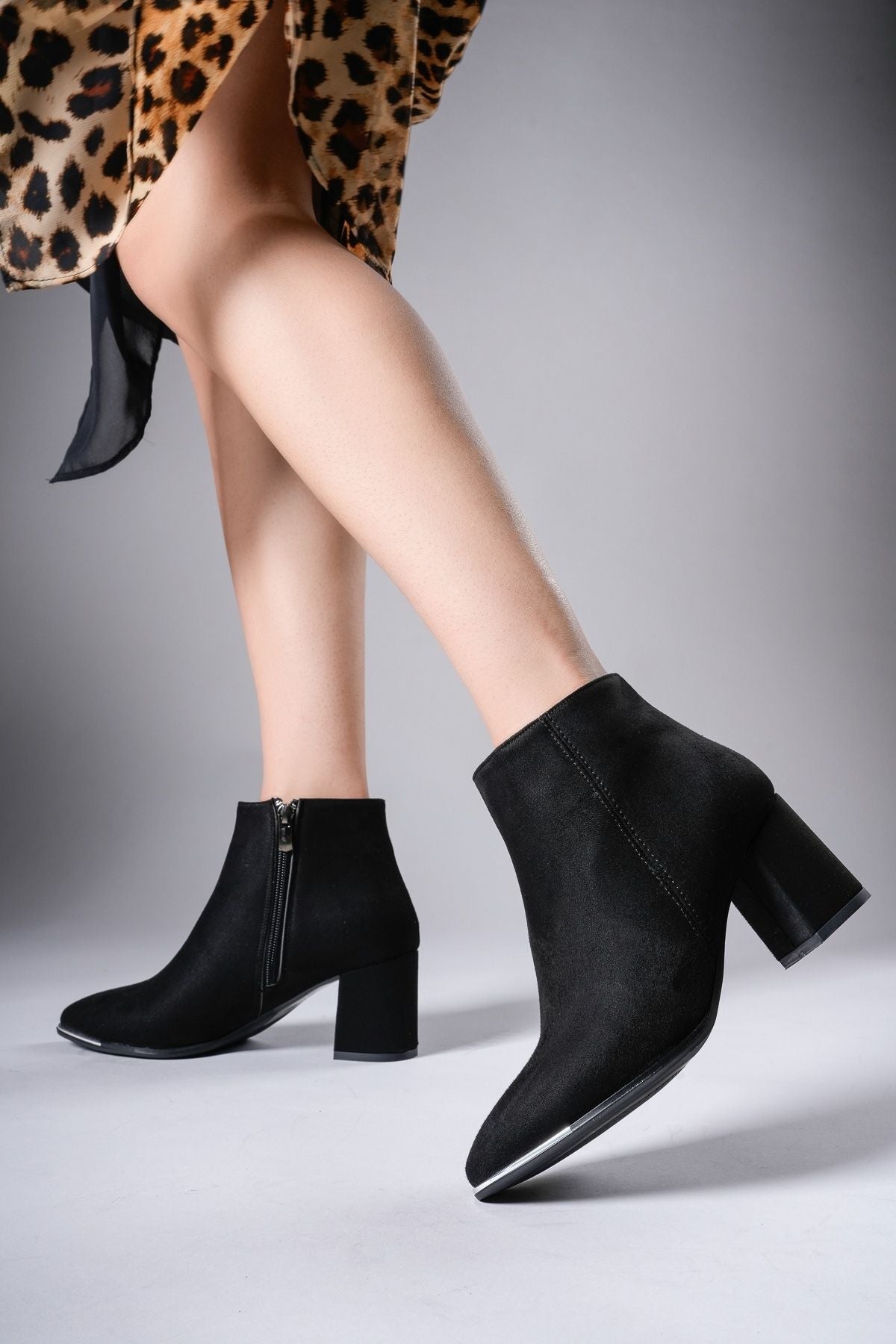 Yalesari Woman Bot 0012860 Black Suede