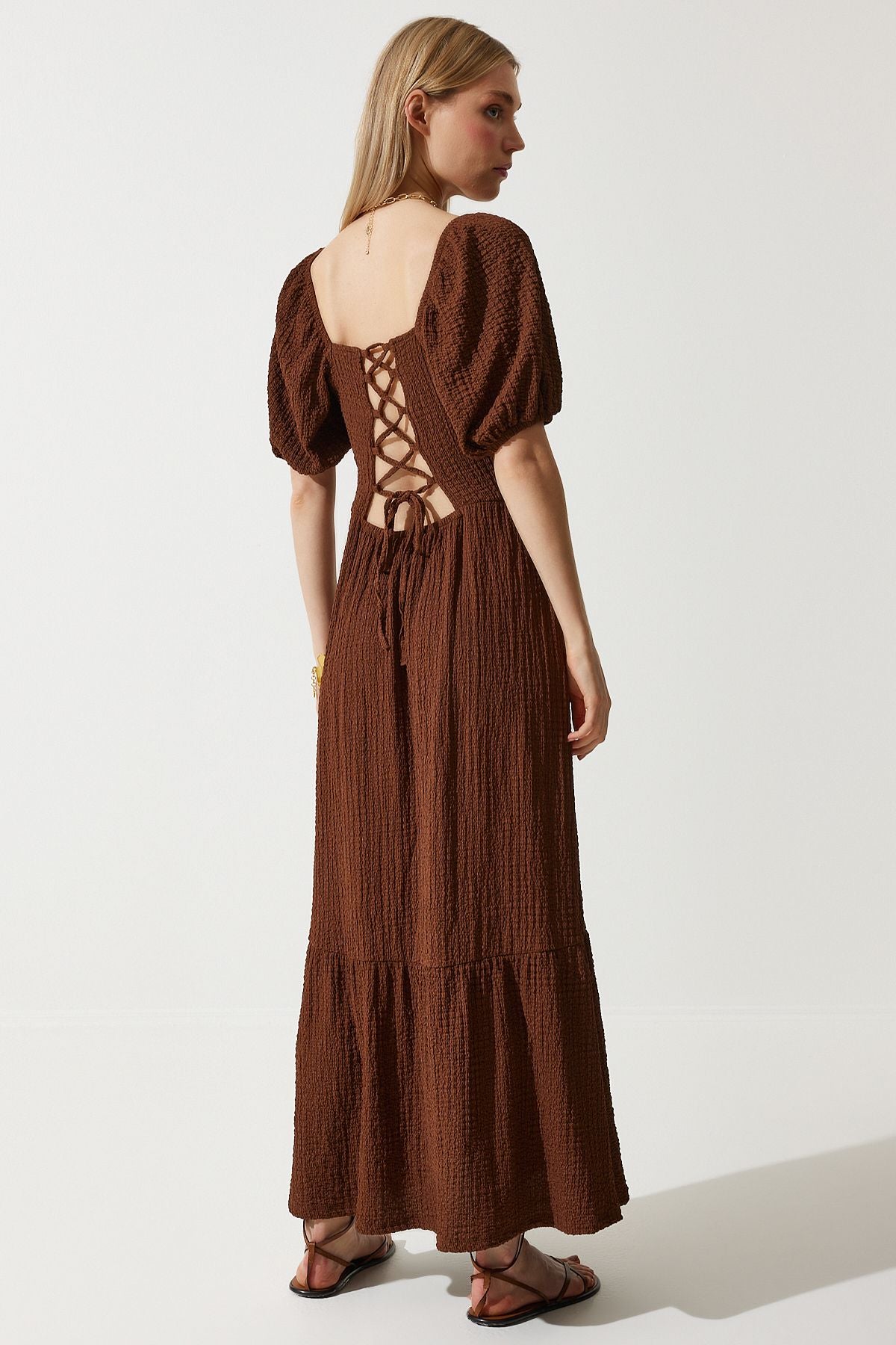 Female Brown Heart Collar textured summer knitted dress ub00050
