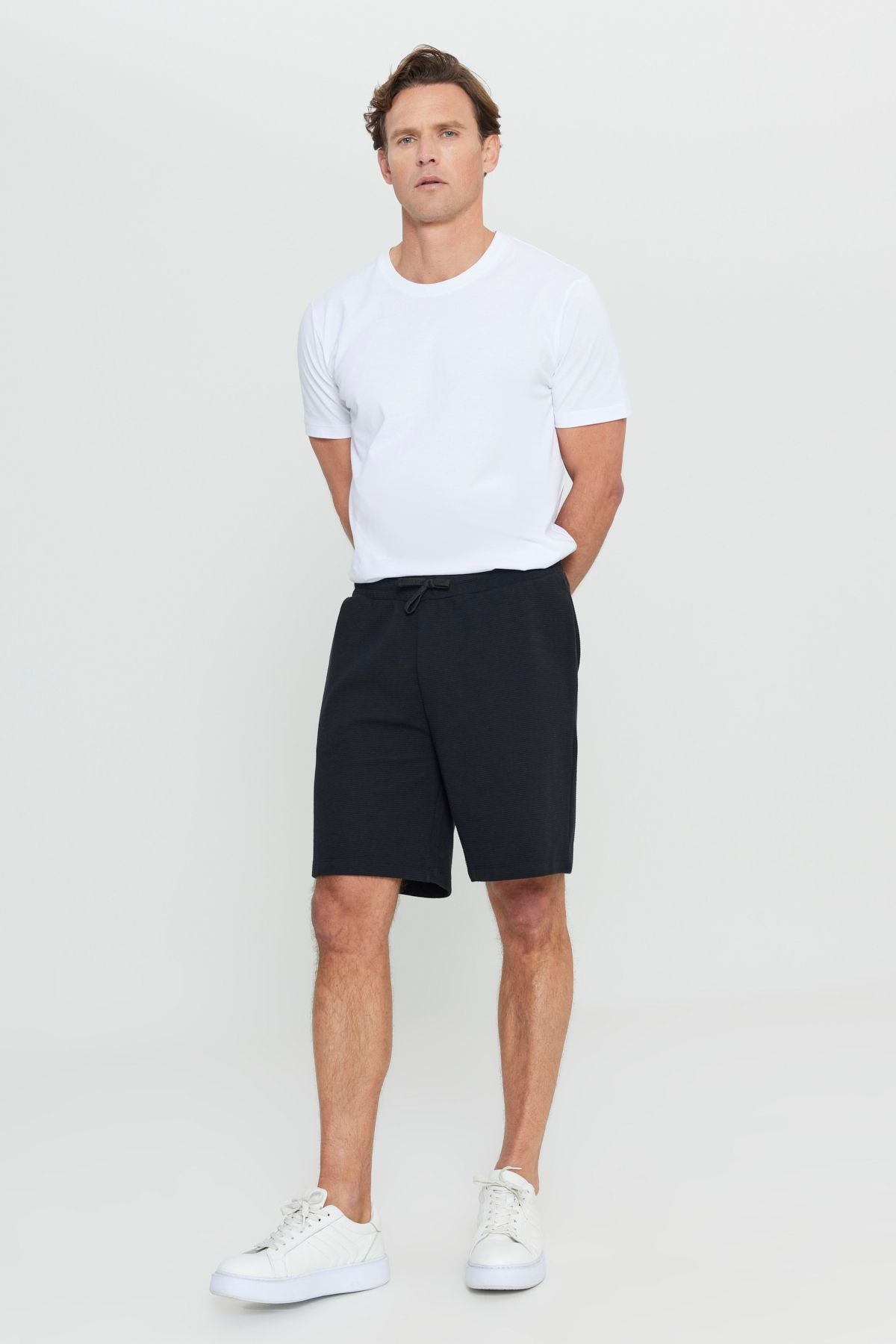 Men's Black Cotton Standard Fit Normal Cutting Waist Tied Side Pocket Knitting Shorts